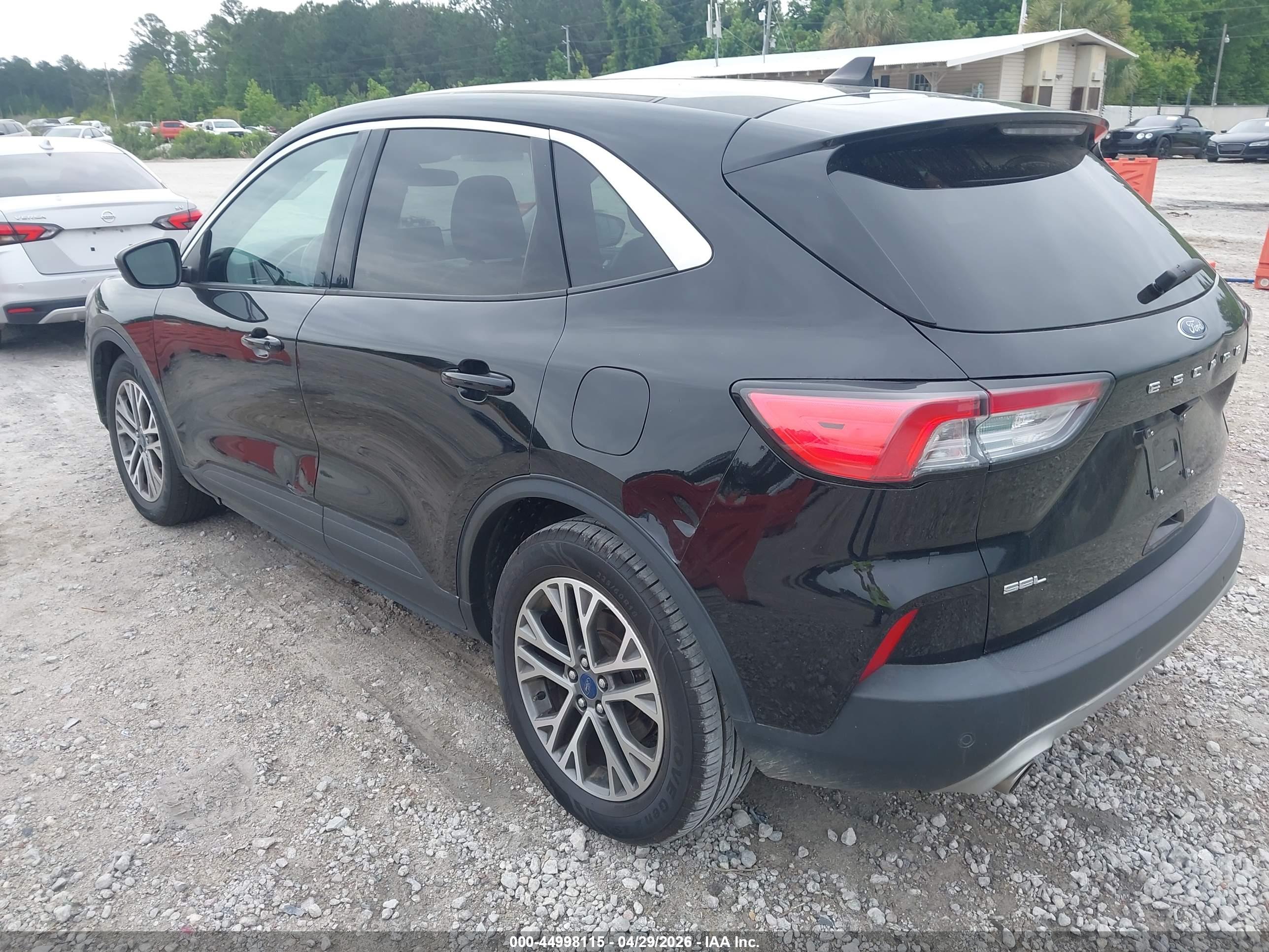 FORD ESCAPE image 3