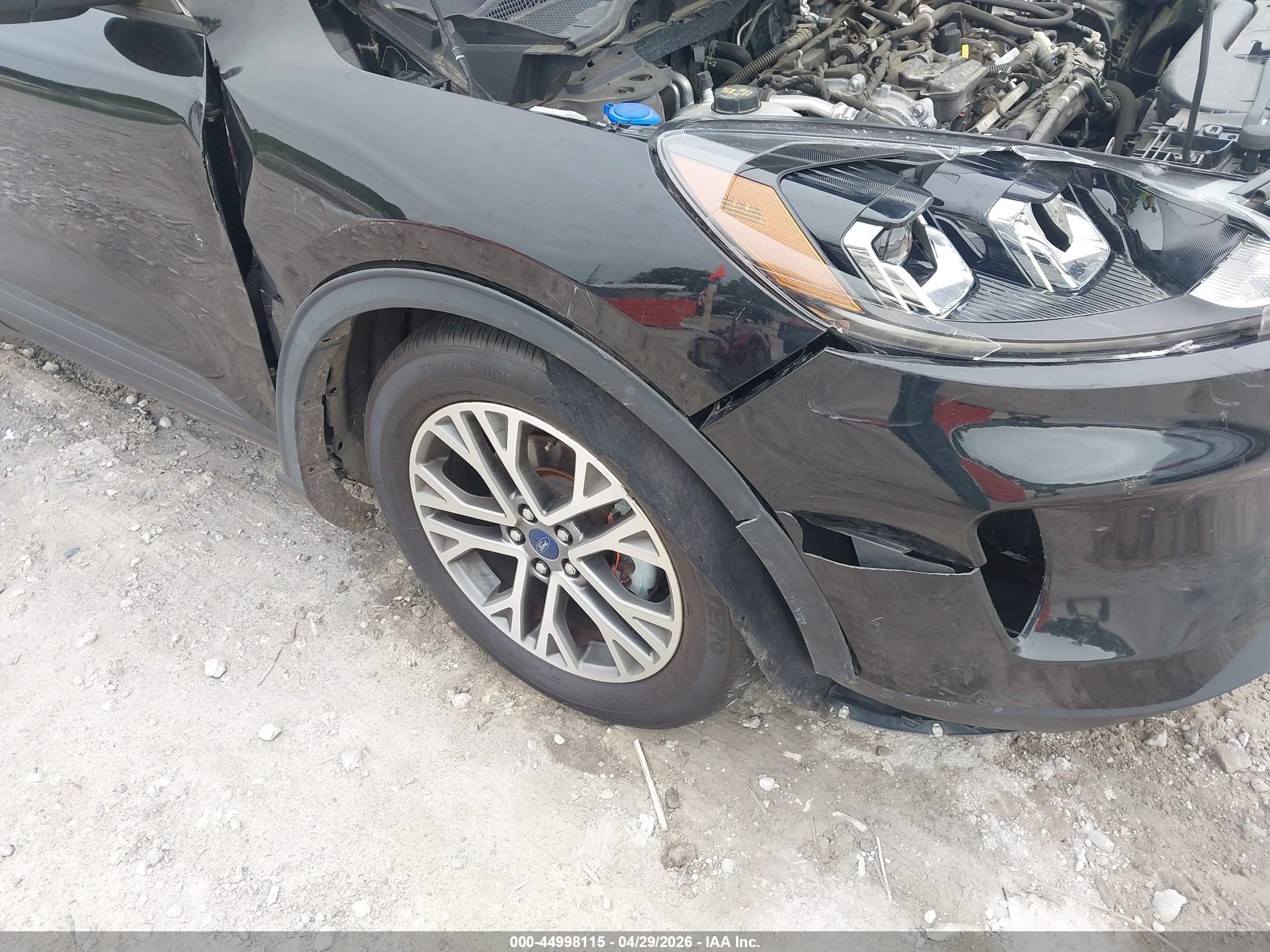 FORD ESCAPE image 6