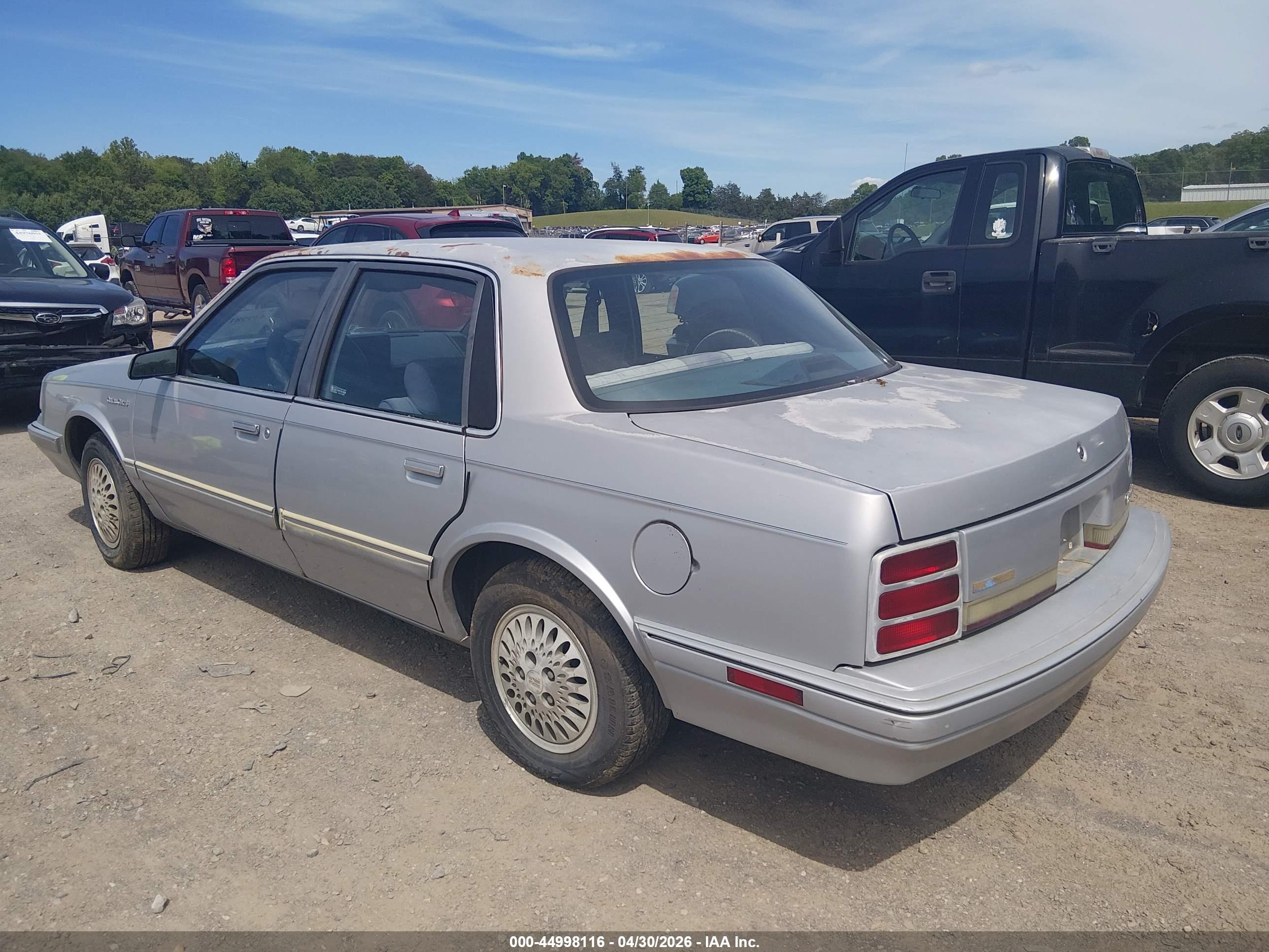 OLDSMOBILE CUTLASS image 3
