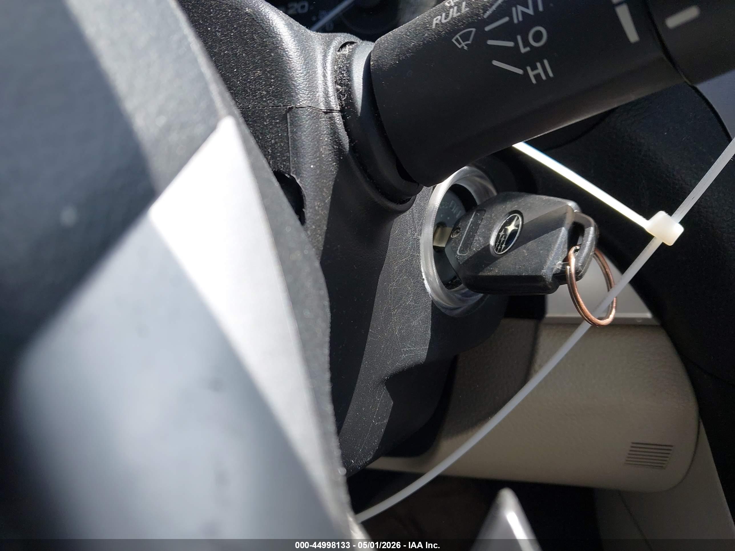 SUBARU OUTBACK image 11