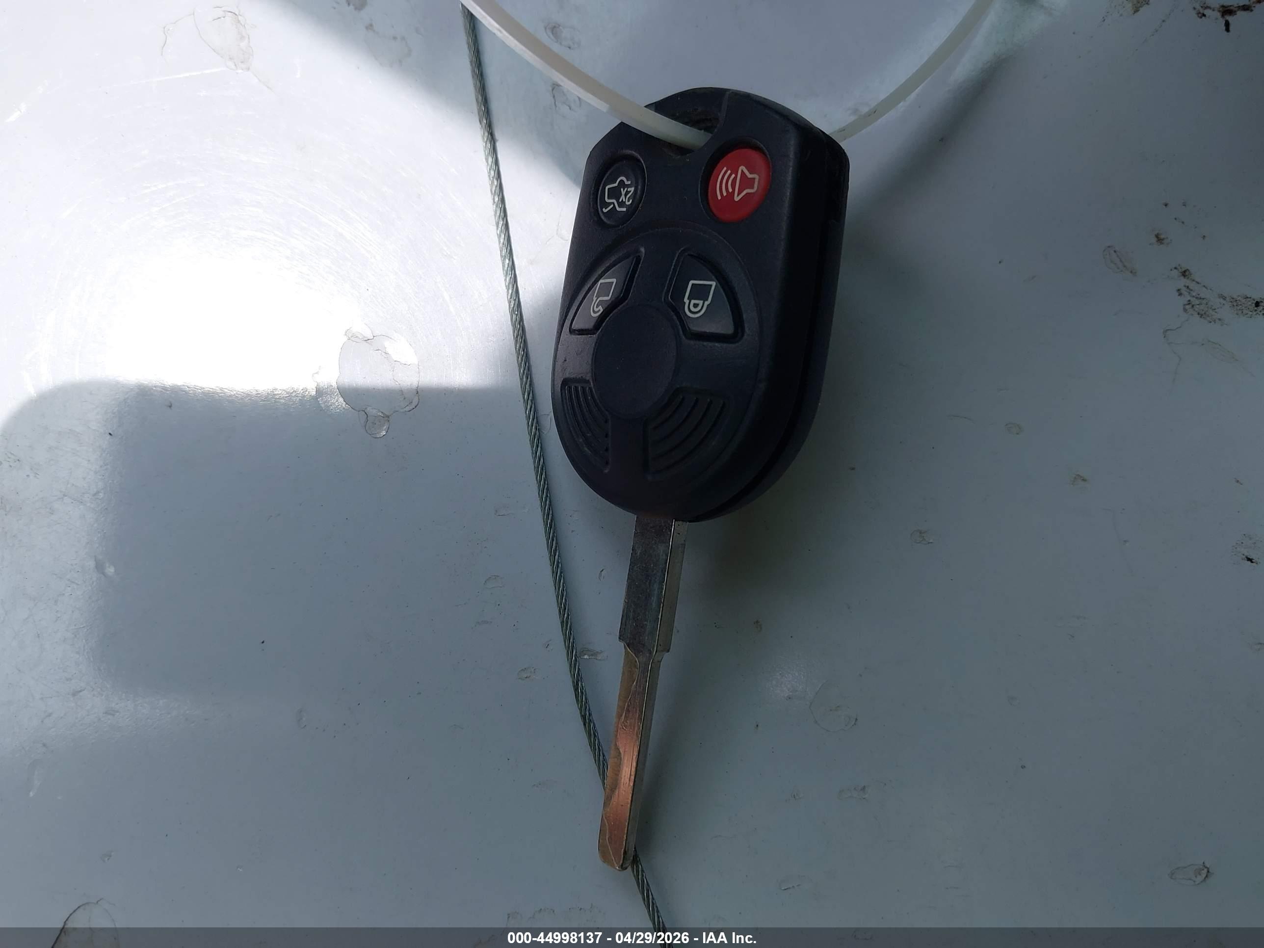 FORD ESCAPE image 11