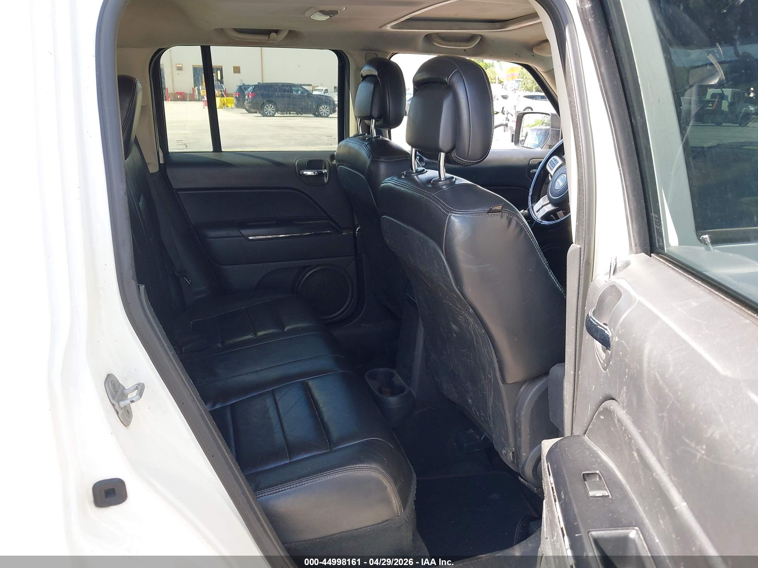 JEEP PATRIOT image 8