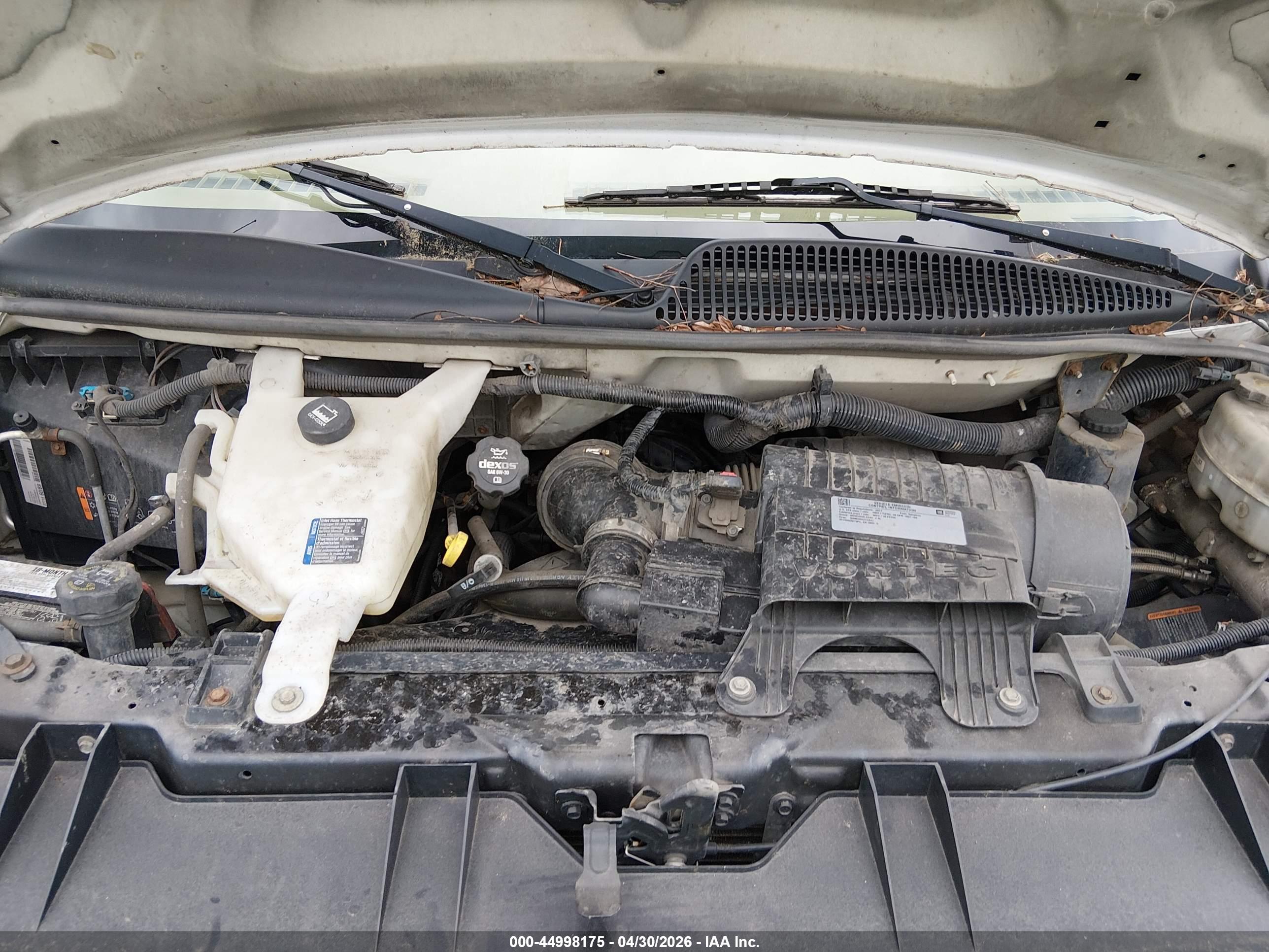 CHEVROLET EXPRESS image 10