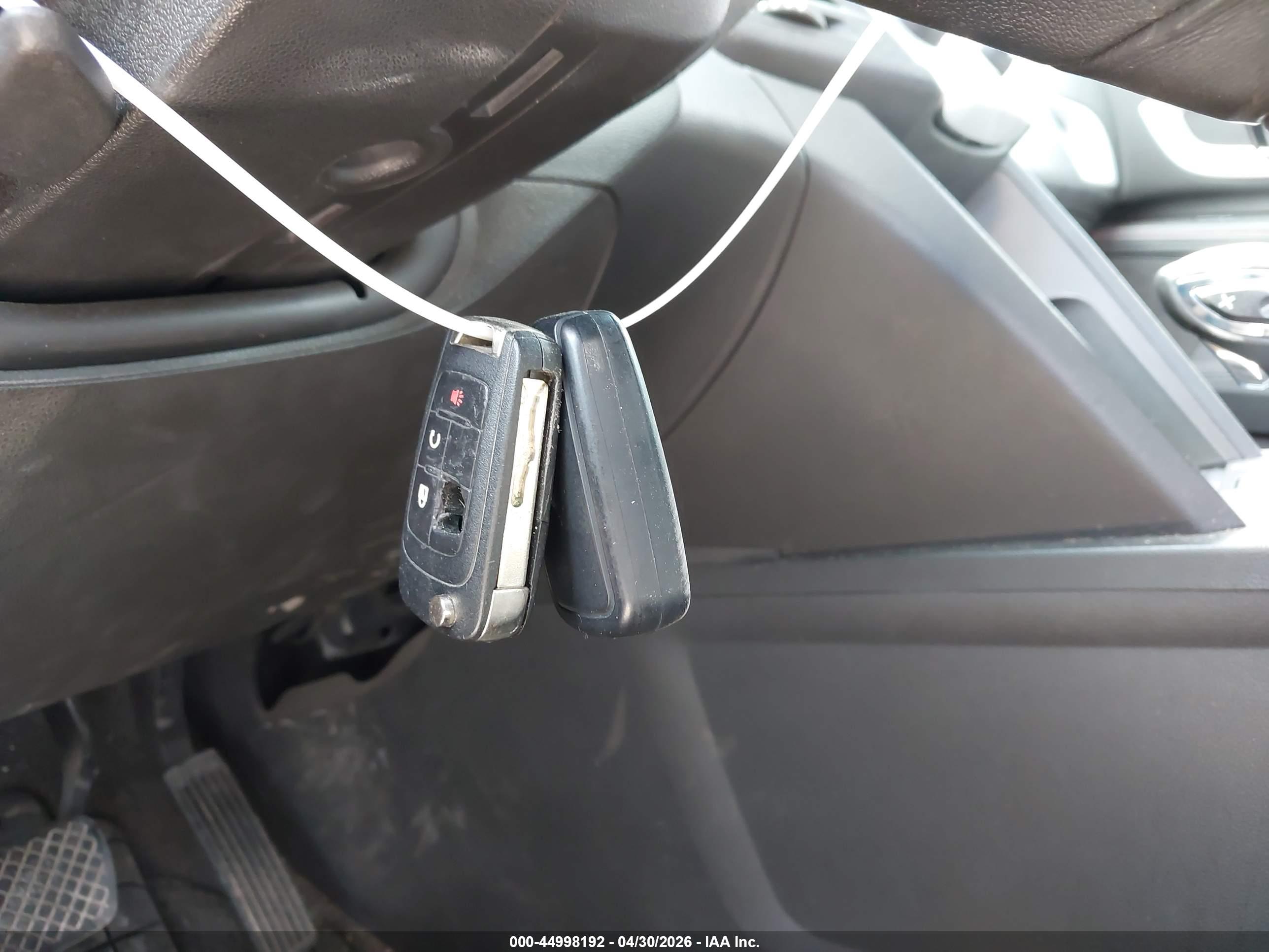 CHEVROLET EQUINOX image 11