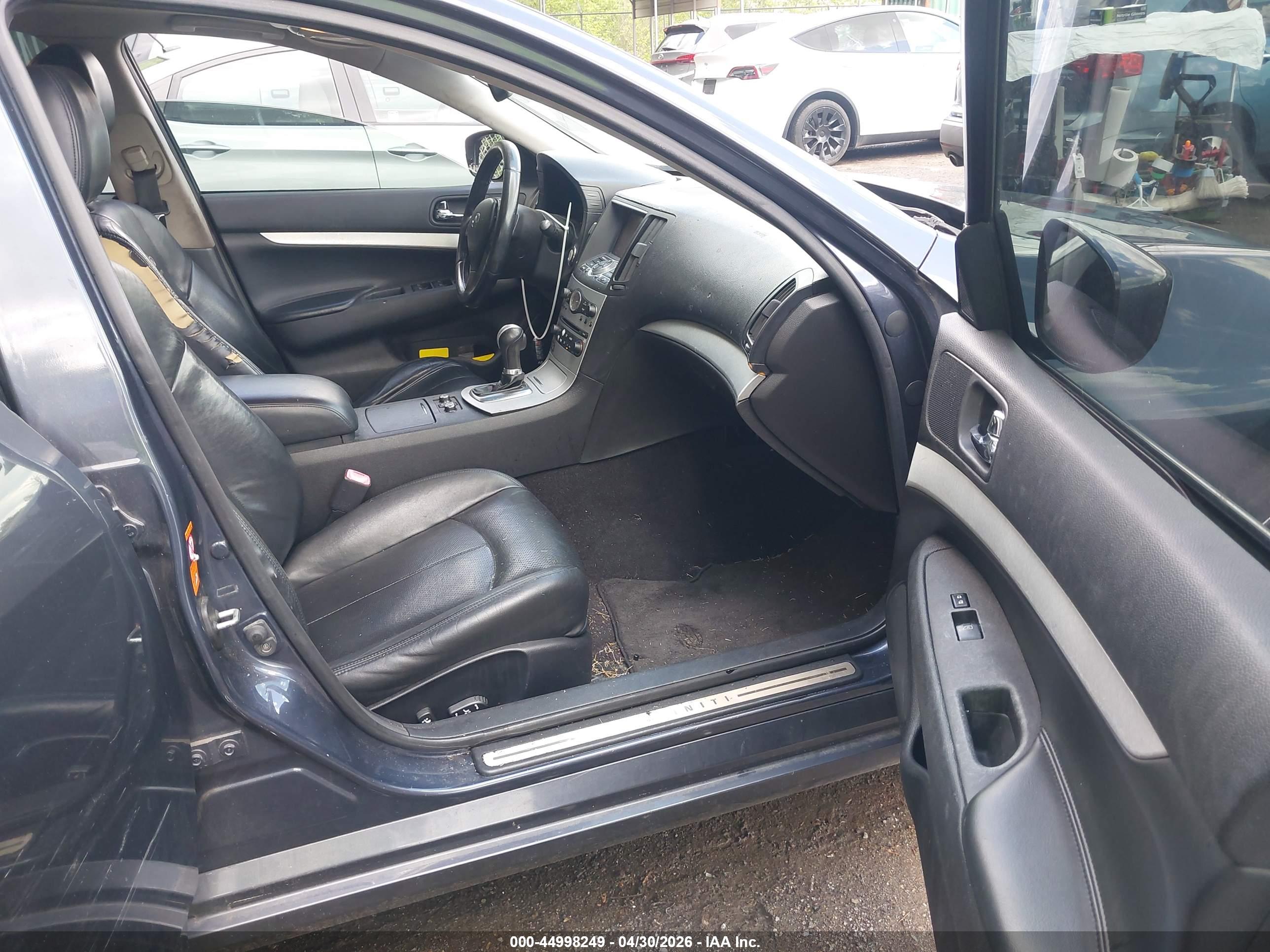 INFINITI G37X image 5
