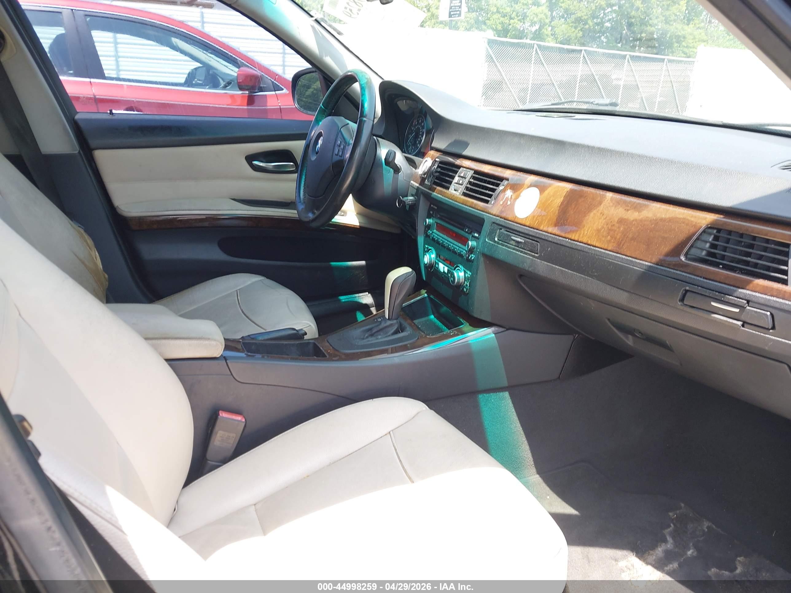 BMW 328I image 5