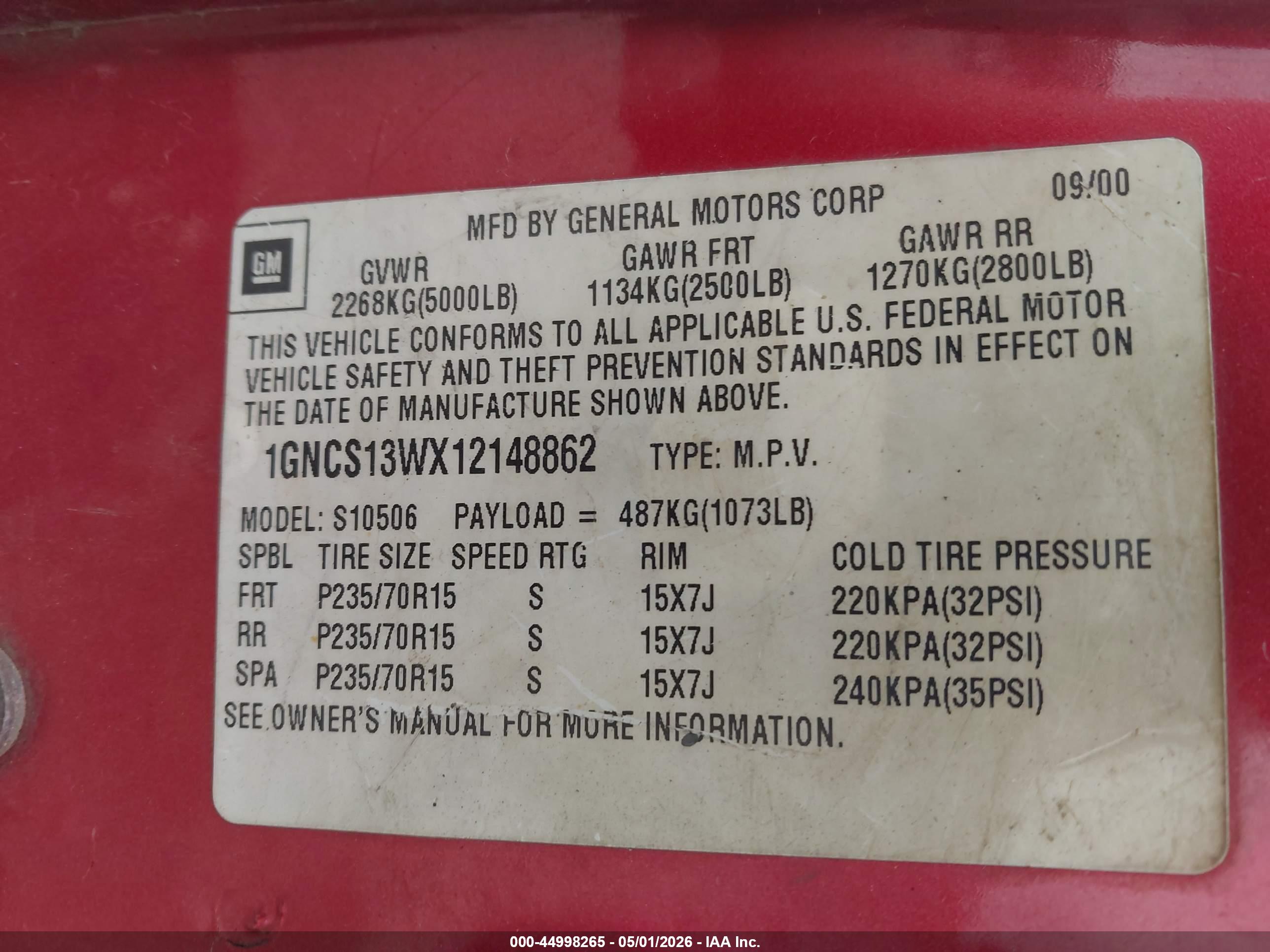 CHEVROLET BLAZER image 9