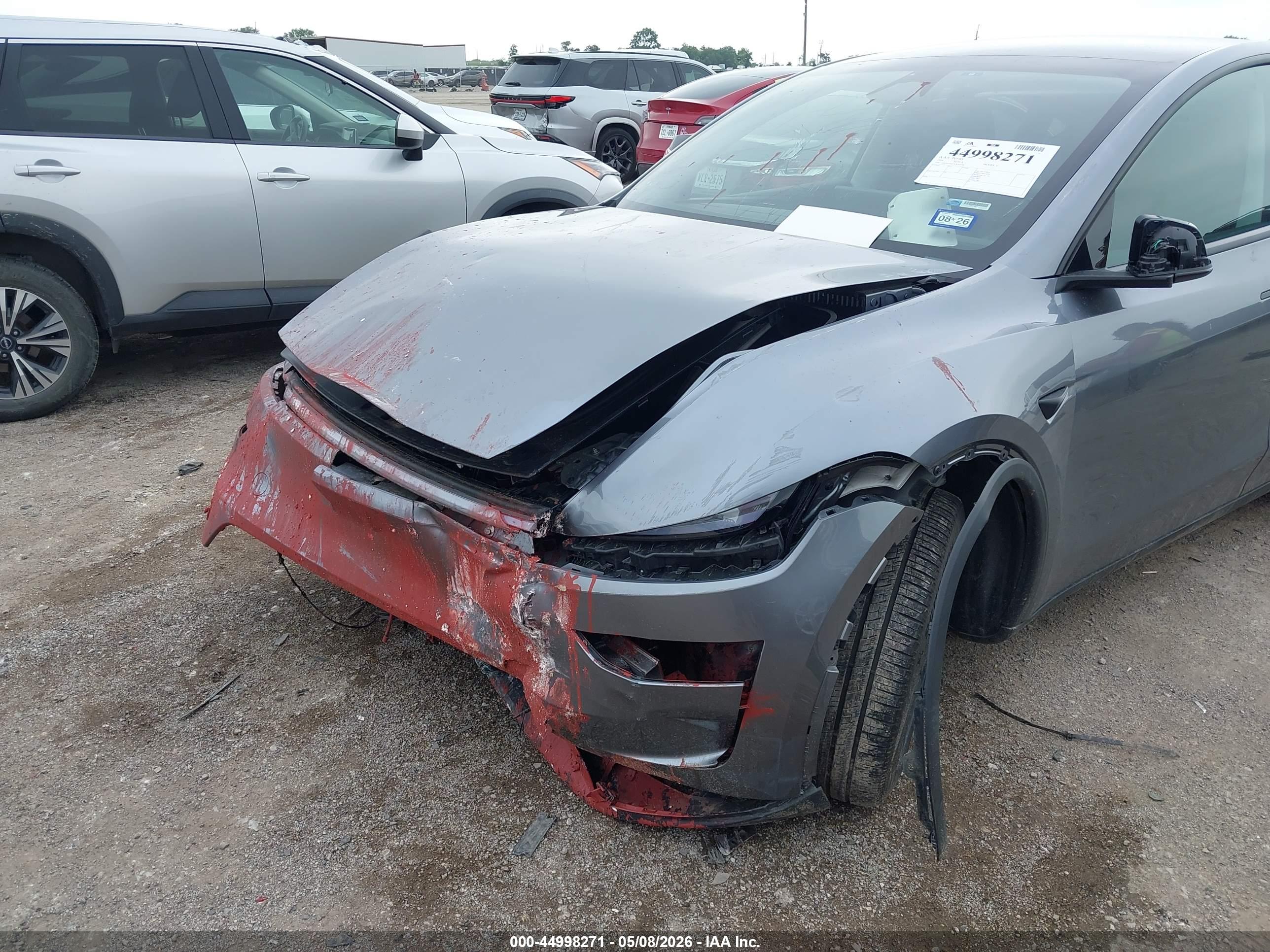 TESLA MODEL image 6