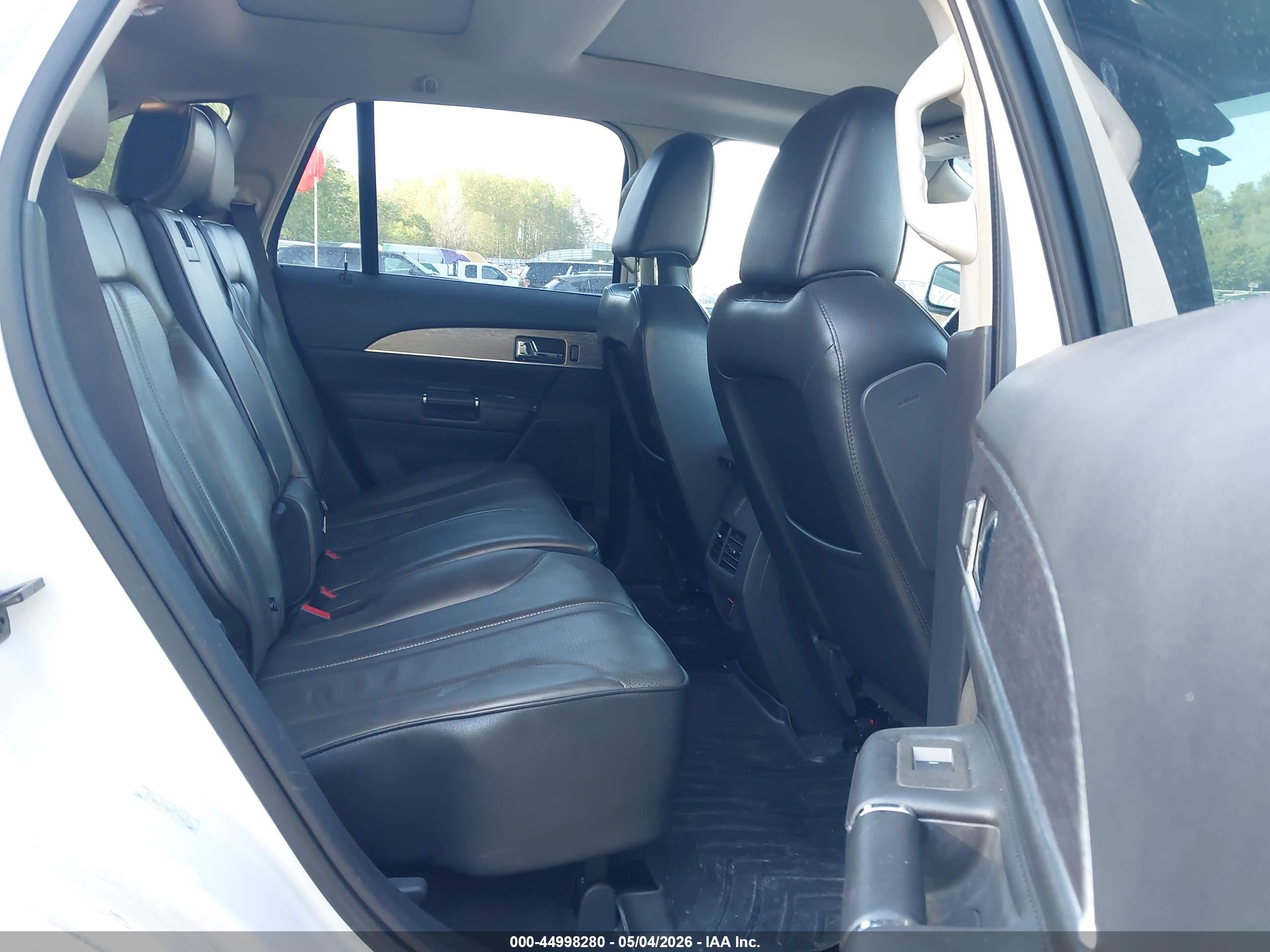 LINCOLN MKX image 8