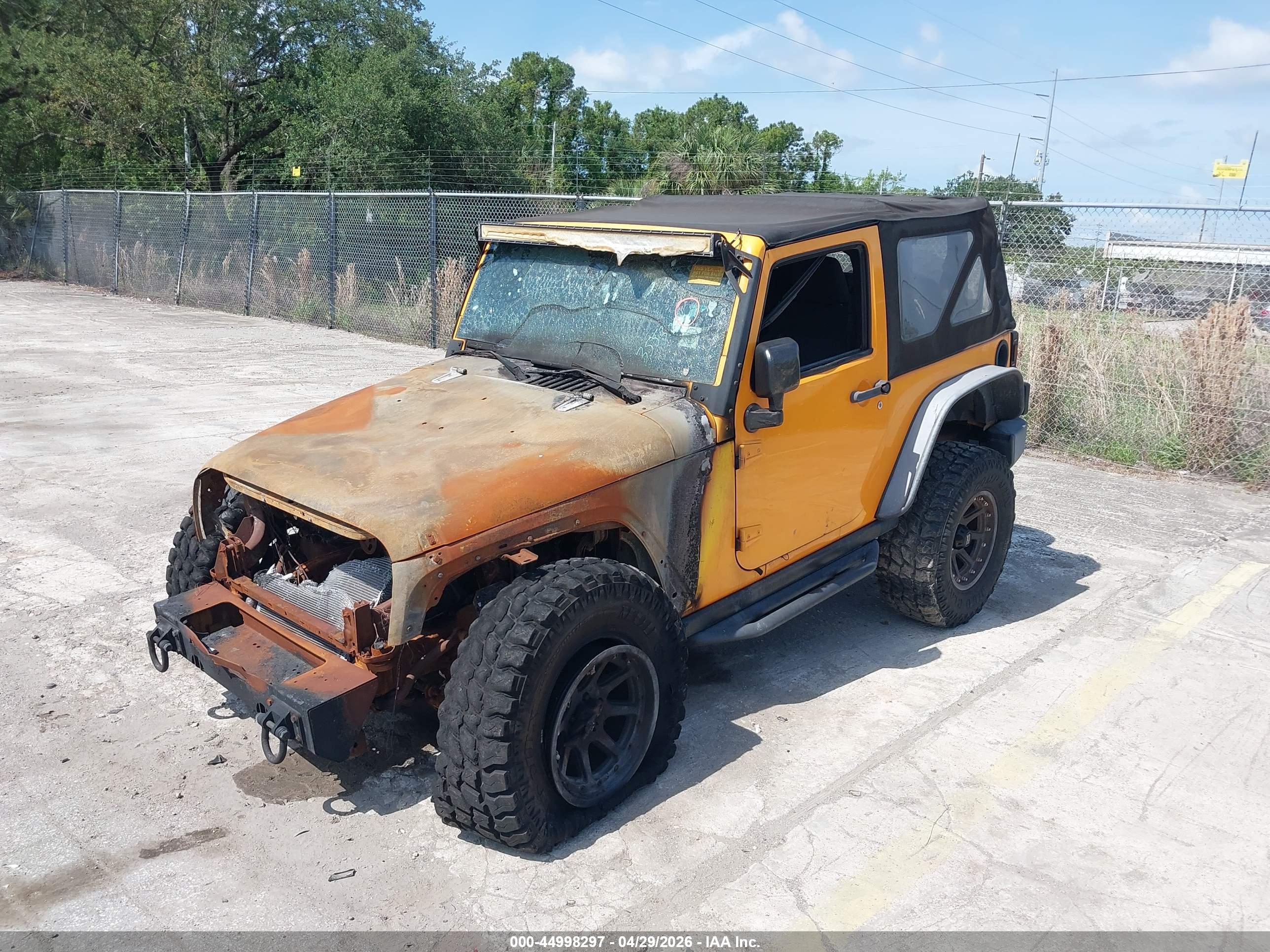 JEEP WRANGLER image 2