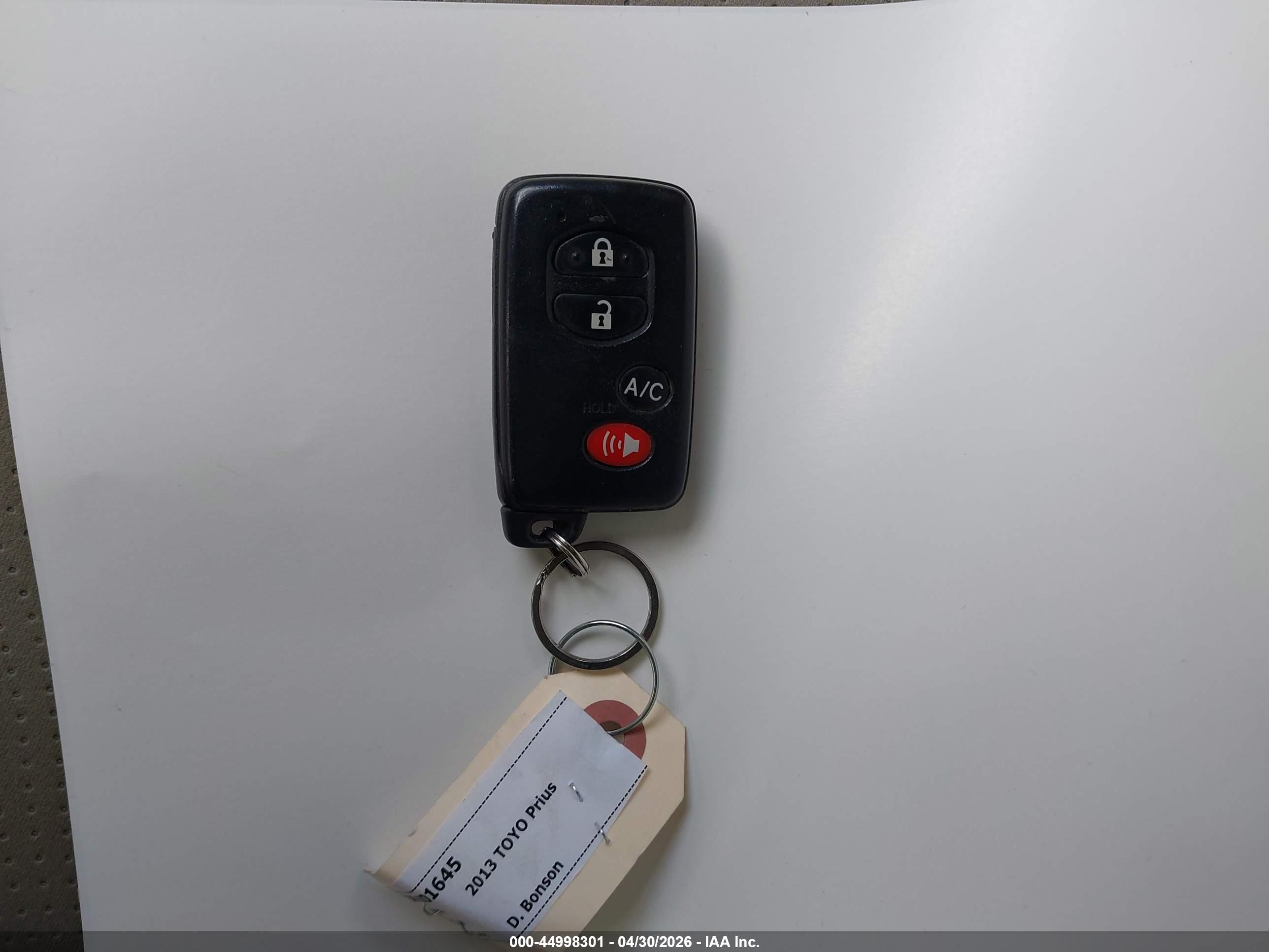 TOYOTA PRIUS image 11