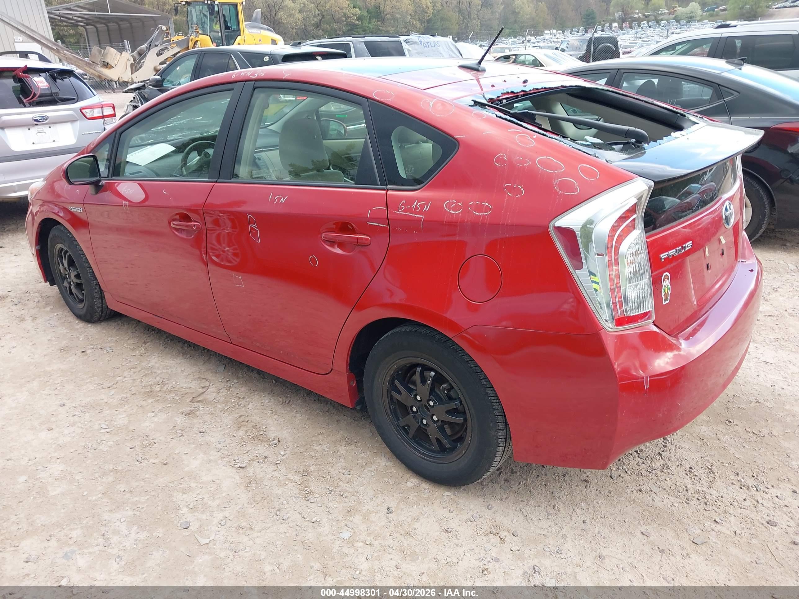 TOYOTA PRIUS image 3