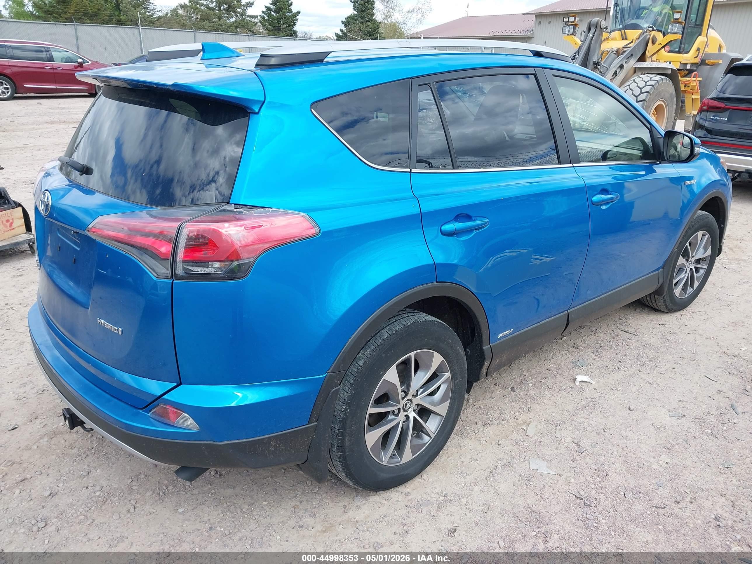 TOYOTA RAV4 image 4