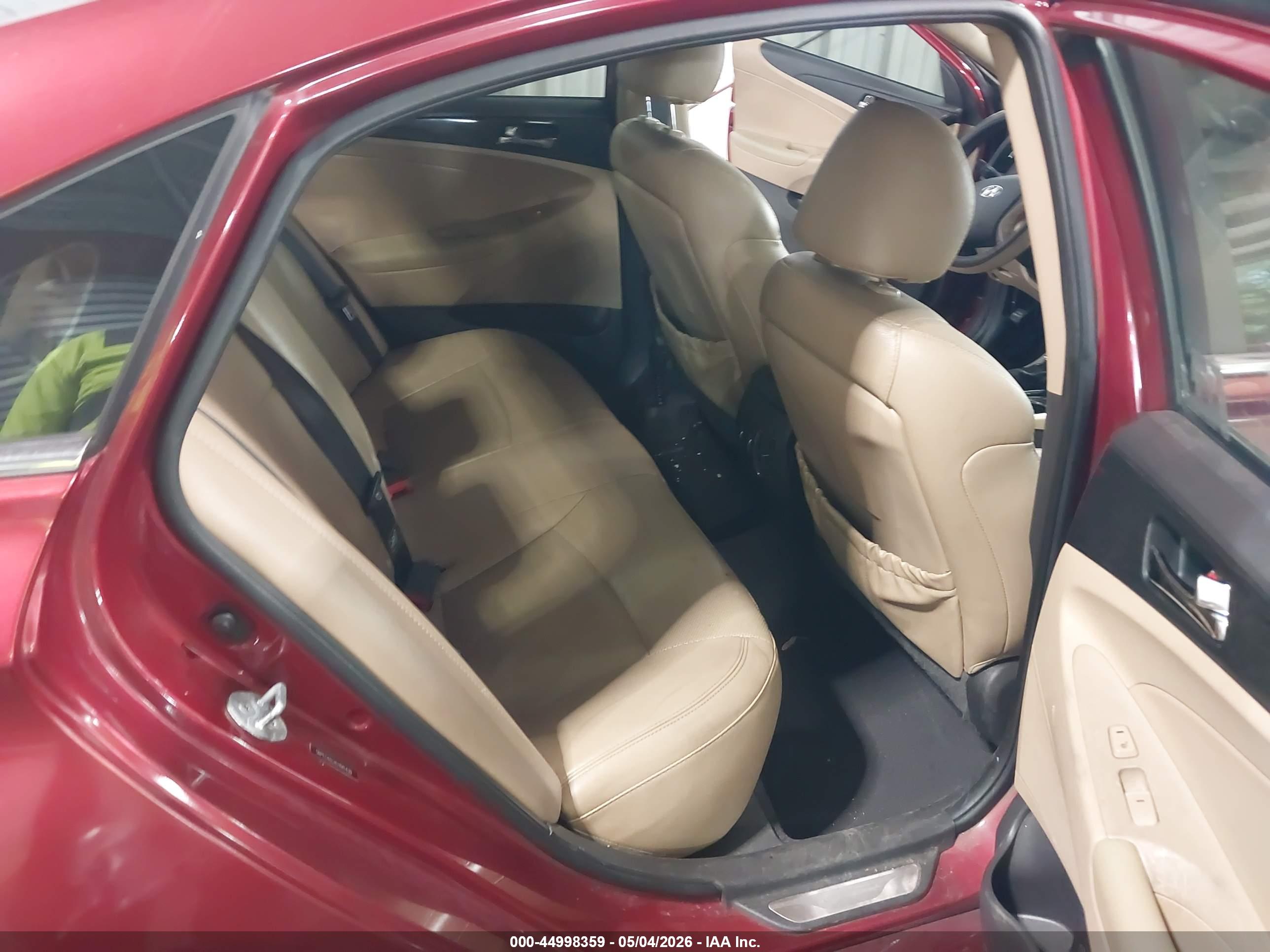 HYUNDAI SONATA image 8
