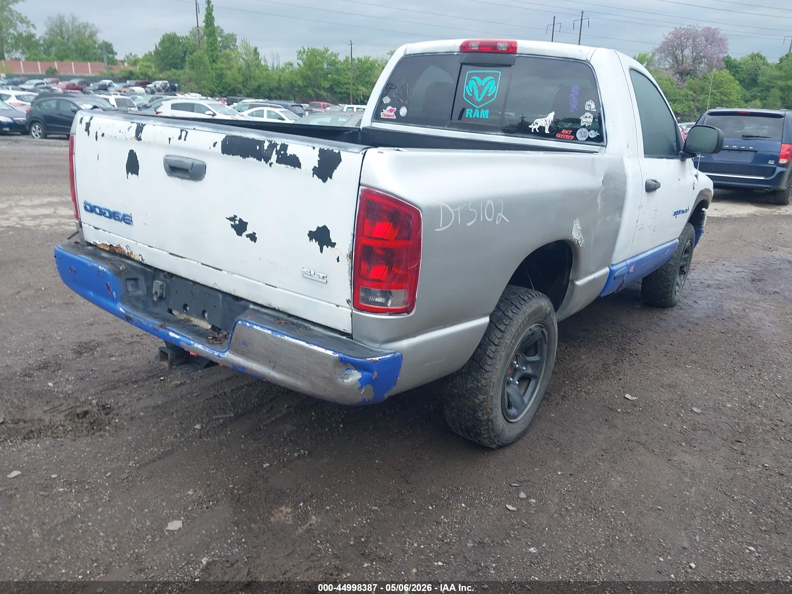 DODGE RAM image 4