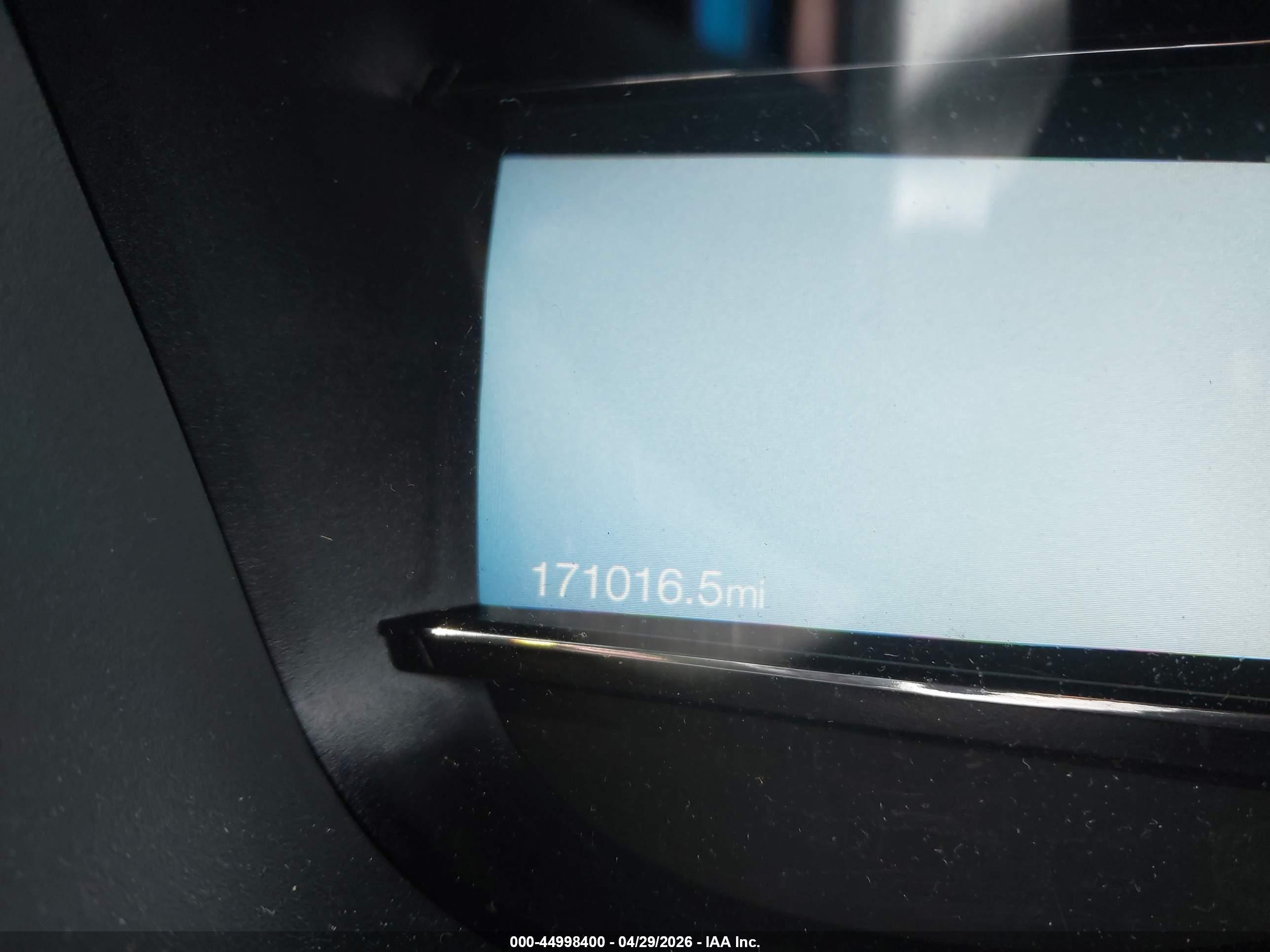 FORD EXPLORER image 7