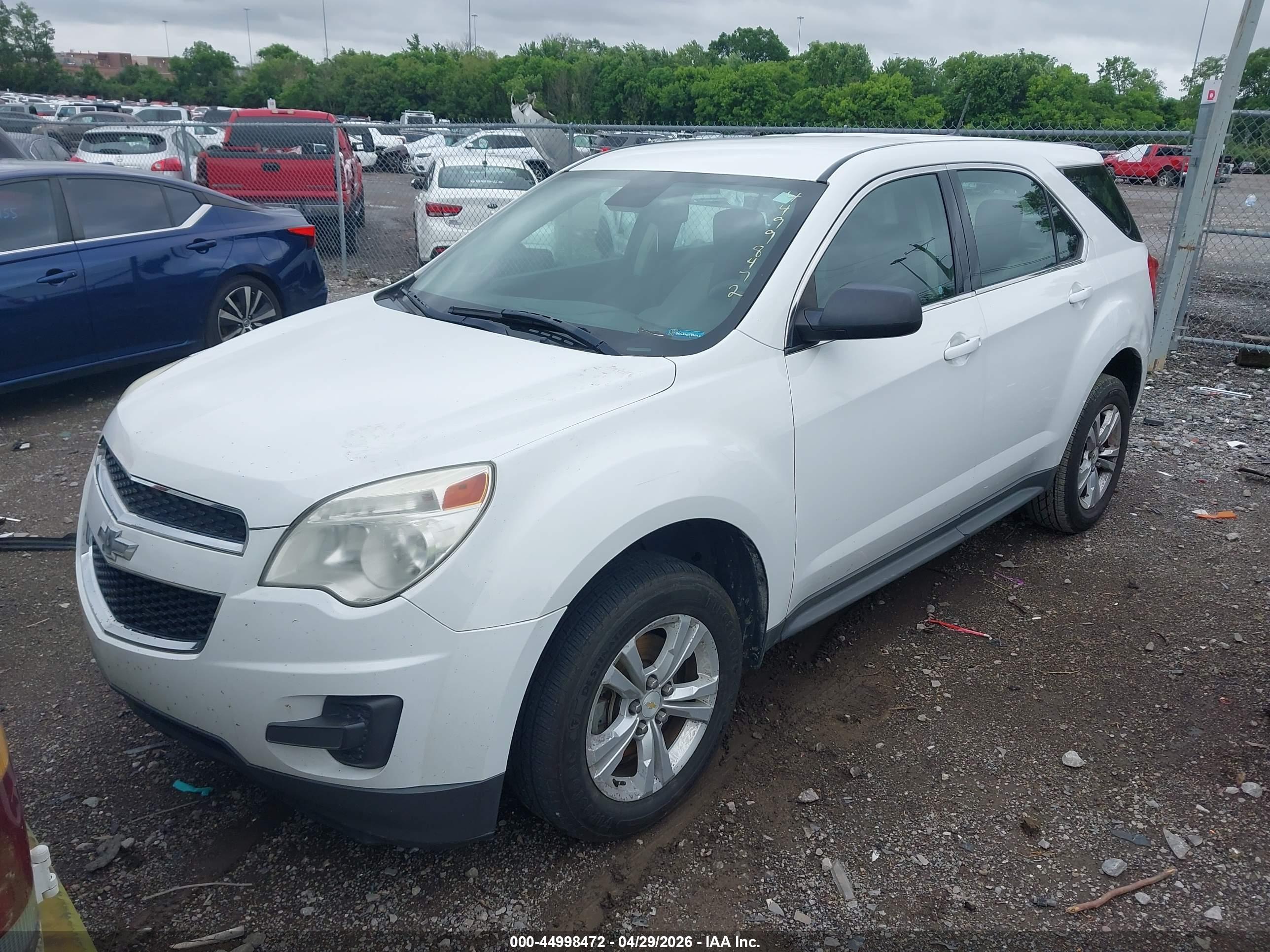 CHEVROLET EQUINOX image 2