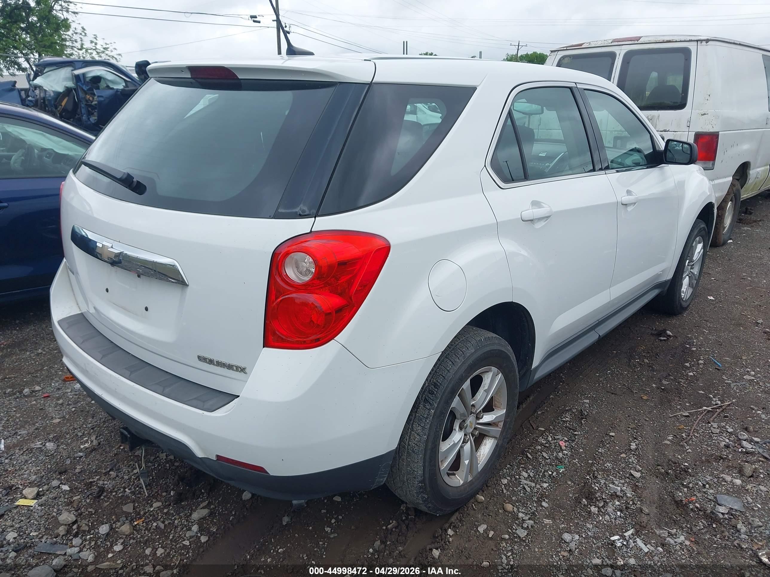 CHEVROLET EQUINOX image 4