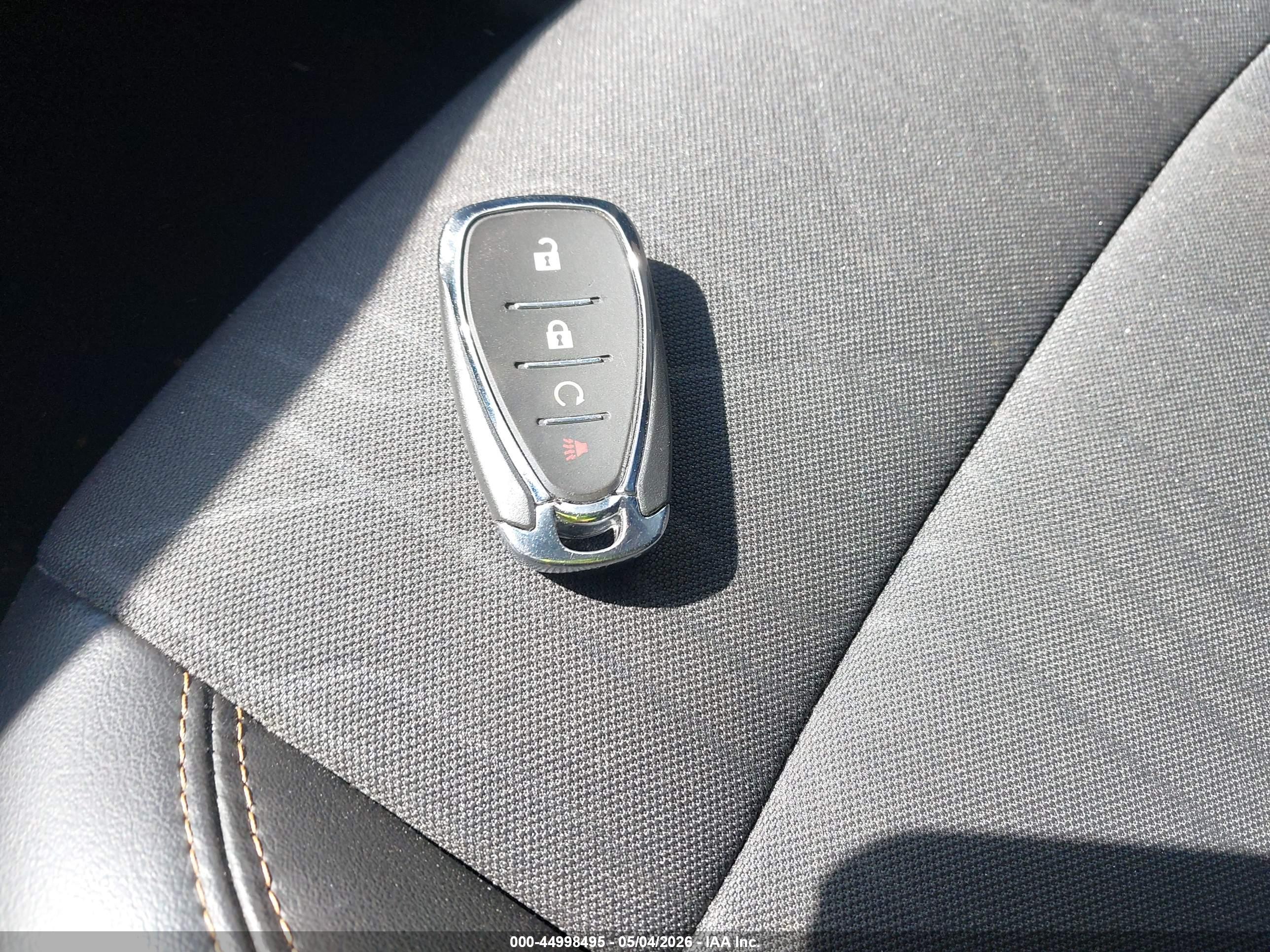 CHEVROLET TRAX image 11