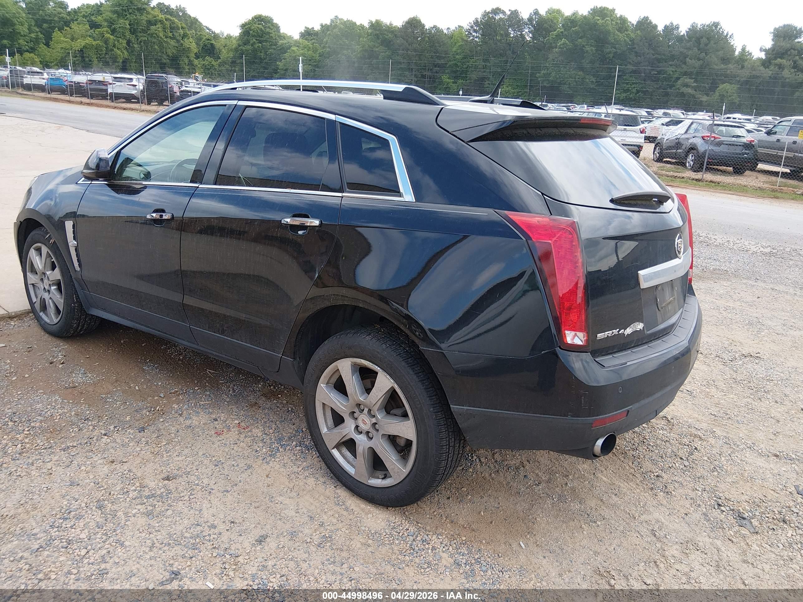 CADILLAC SRX image 3