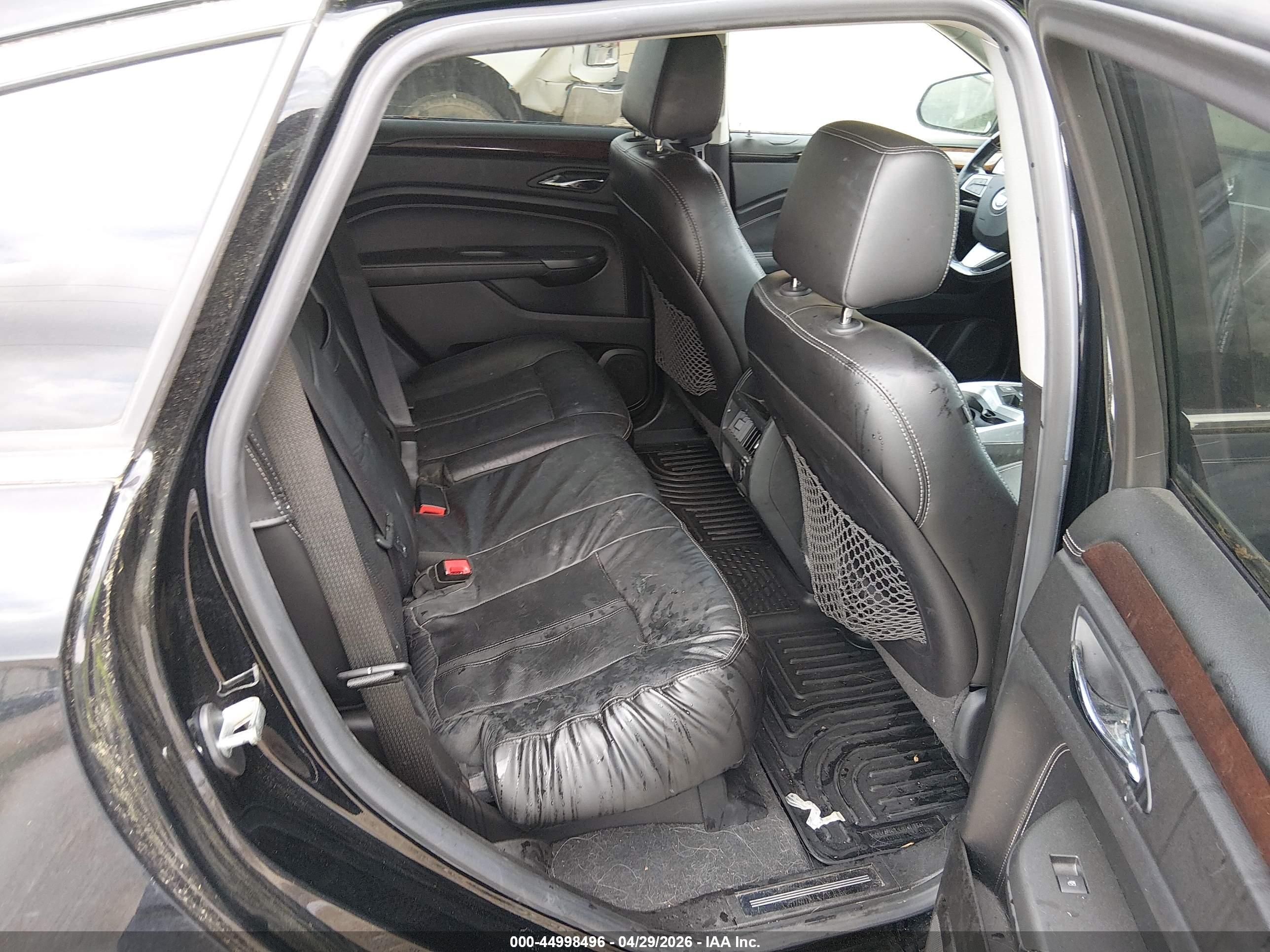CADILLAC SRX image 8