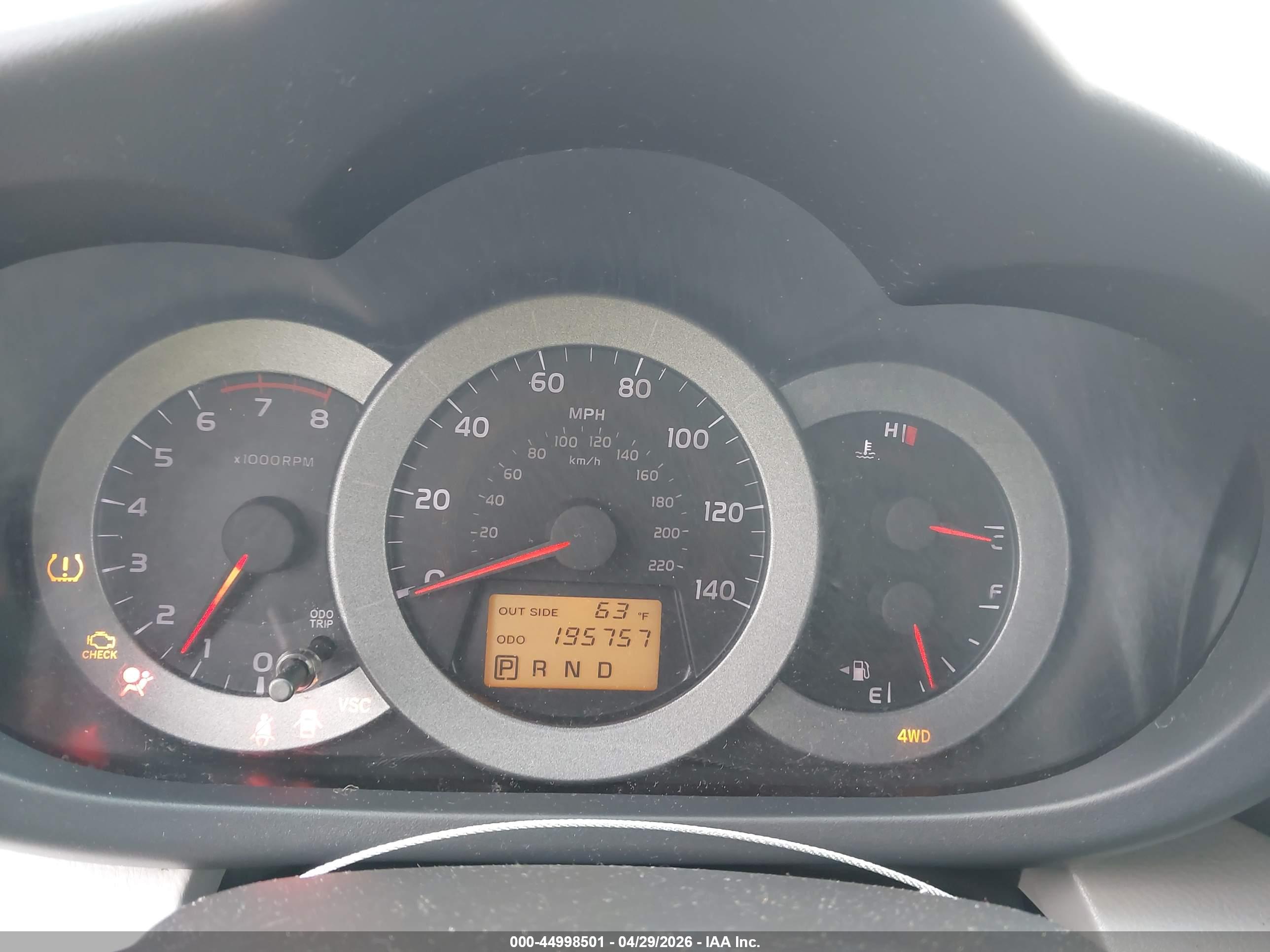 TOYOTA RAV4 image 7