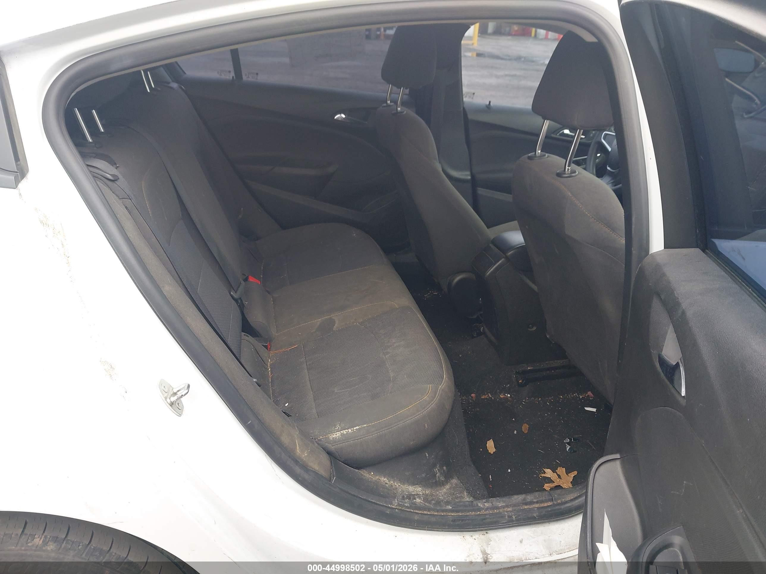 CHEVROLET CRUZE image 8
