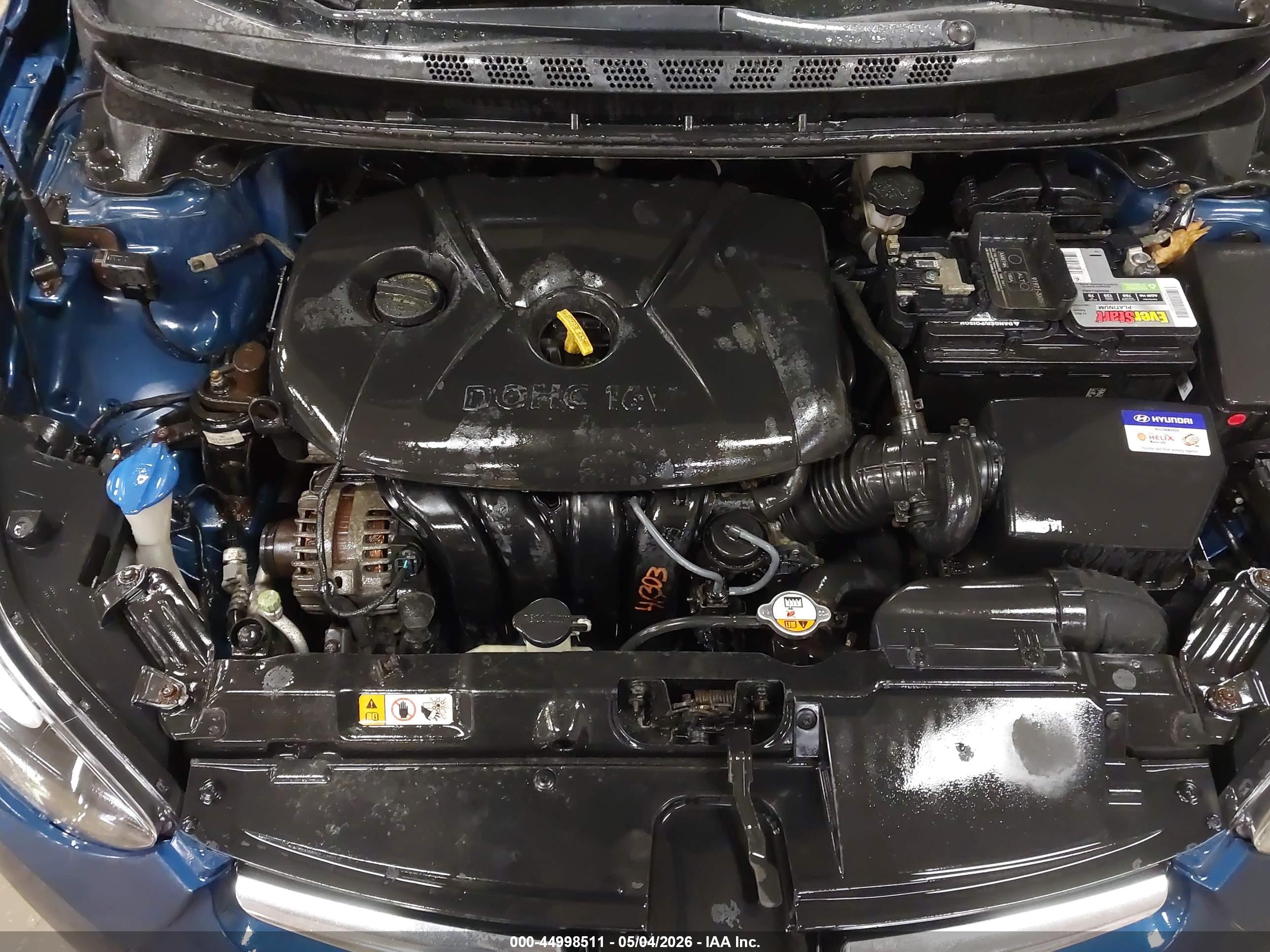 HYUNDAI ELANTRA image 10