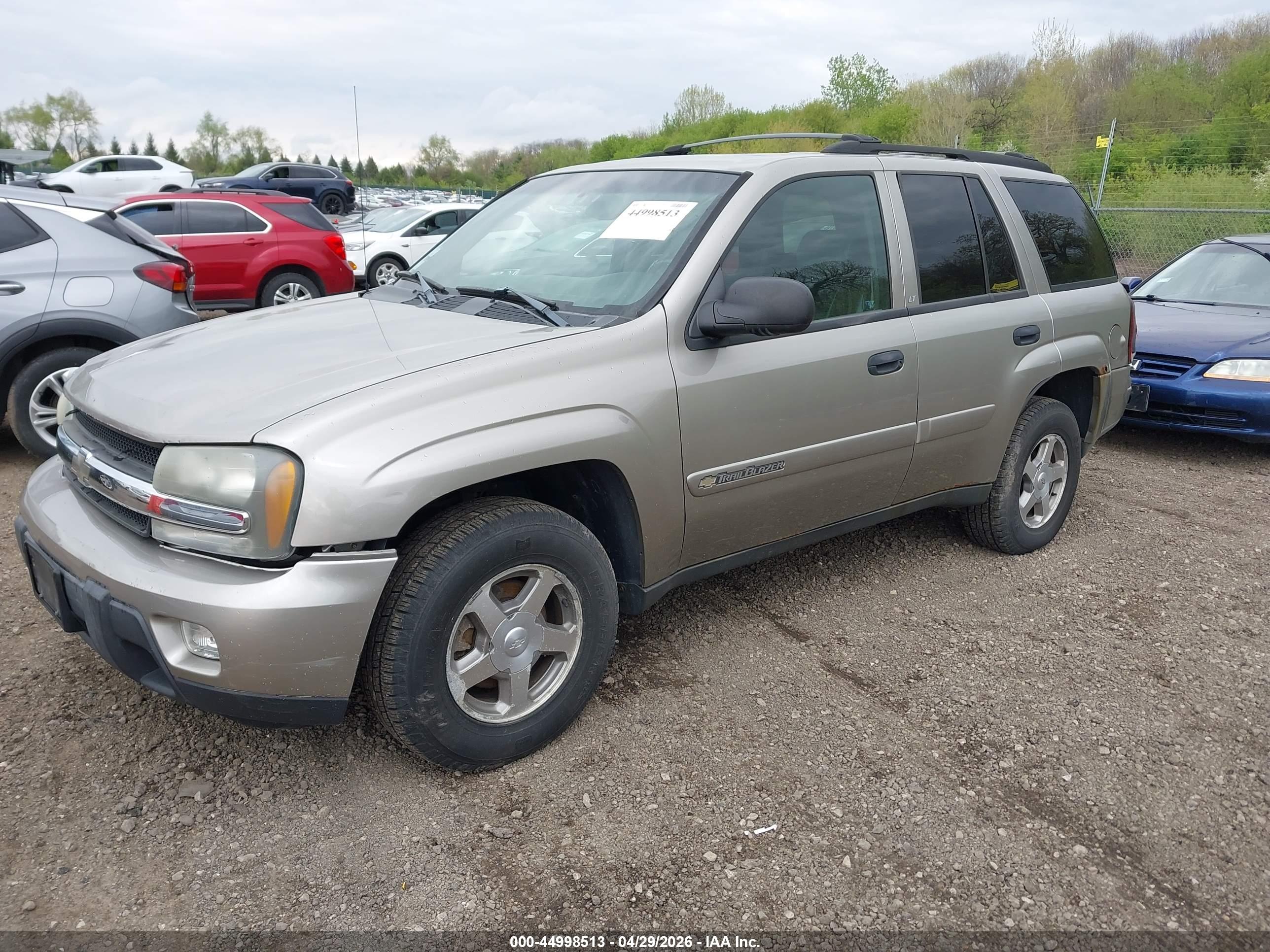 CHEVROLET TRAILBLAZER image 2
