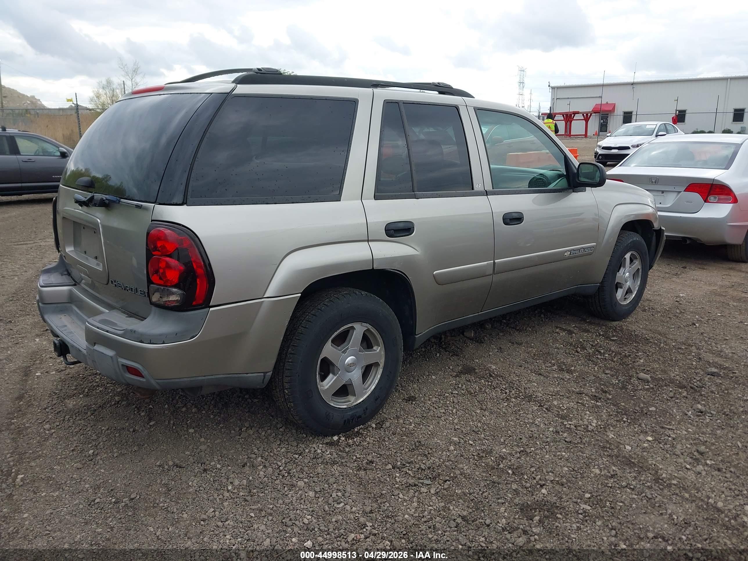 CHEVROLET TRAILBLAZER image 4