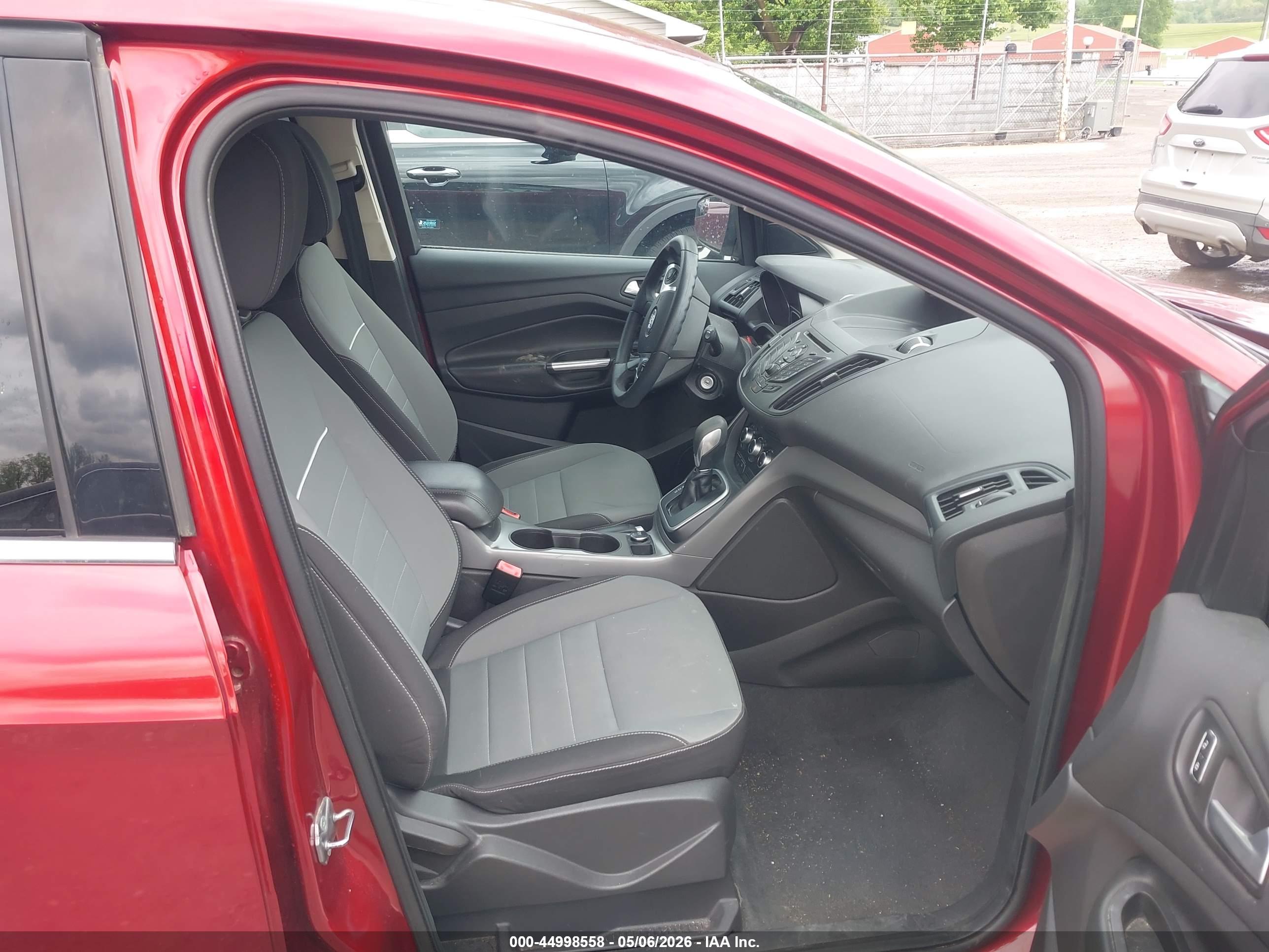 FORD ESCAPE image 5