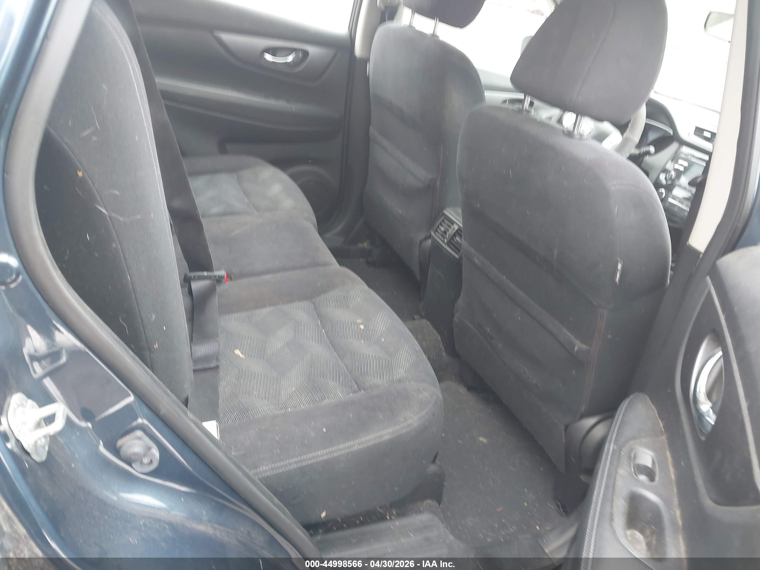 NISSAN ROGUE image 8
