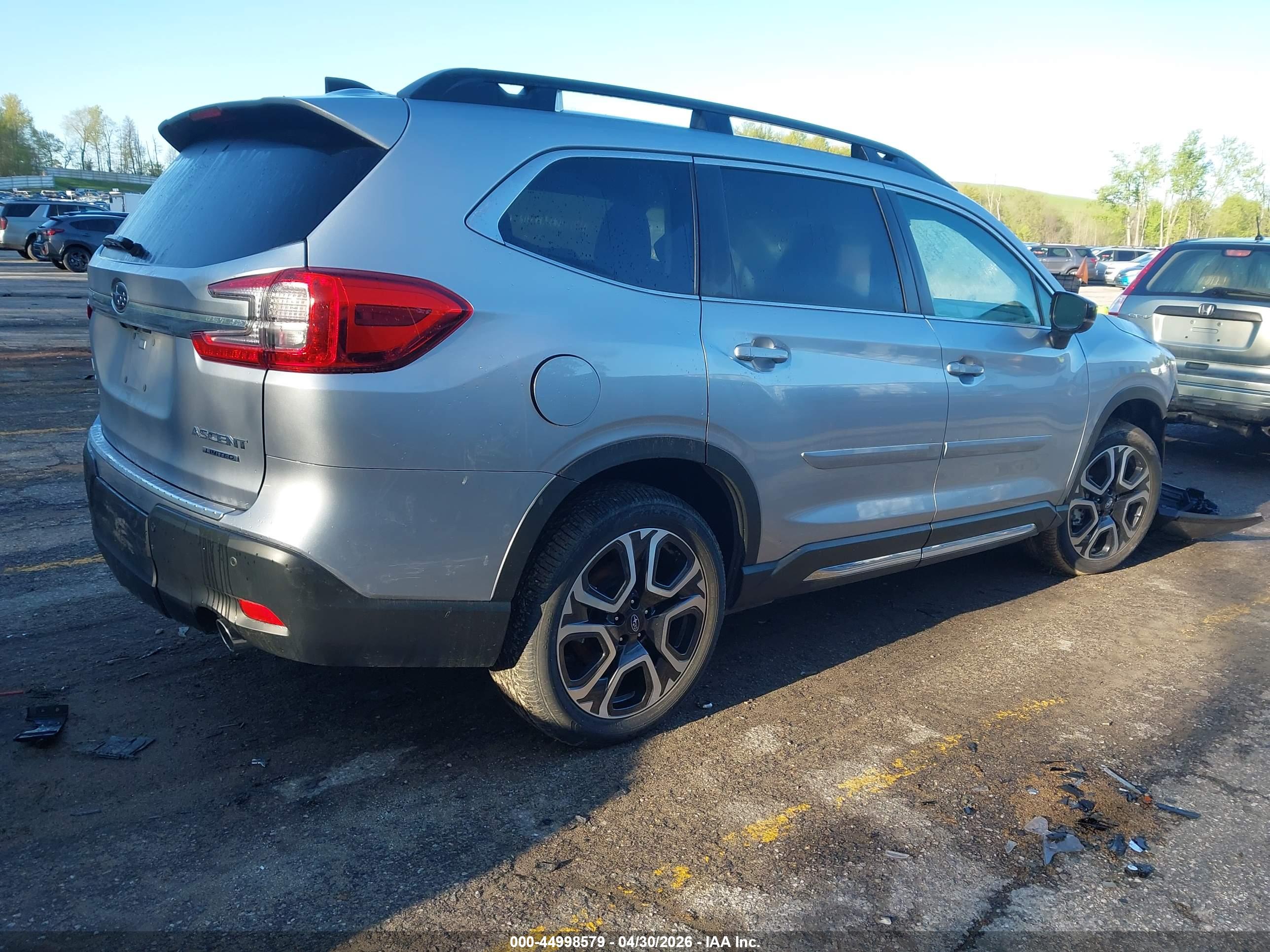 SUBARU ASCENT image 4