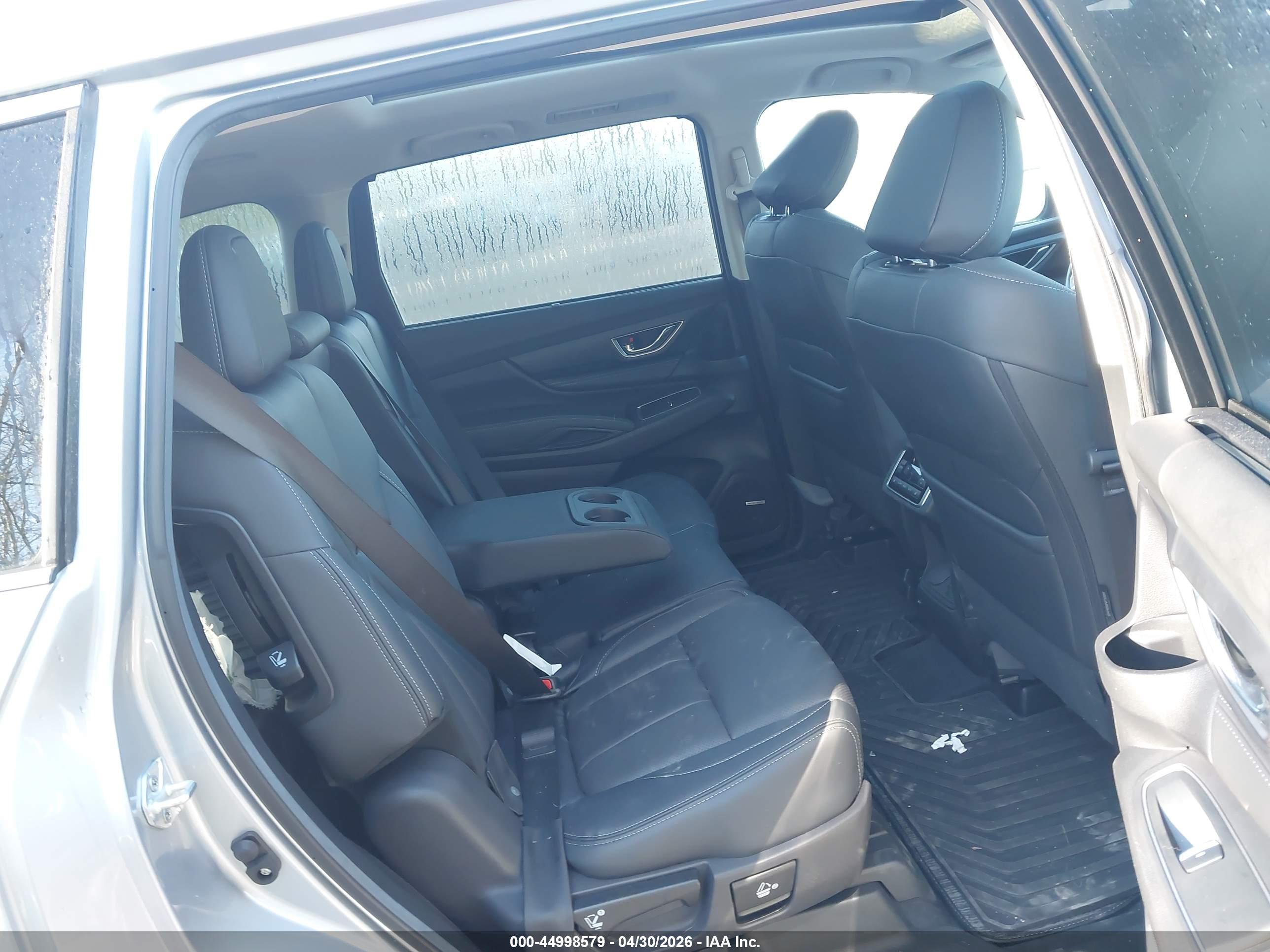 SUBARU ASCENT image 8