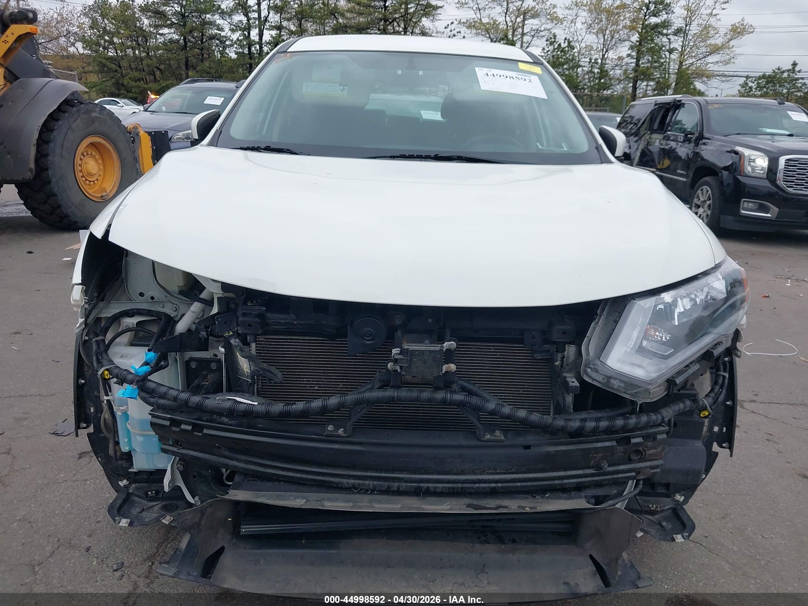 NISSAN ROGUE image 6