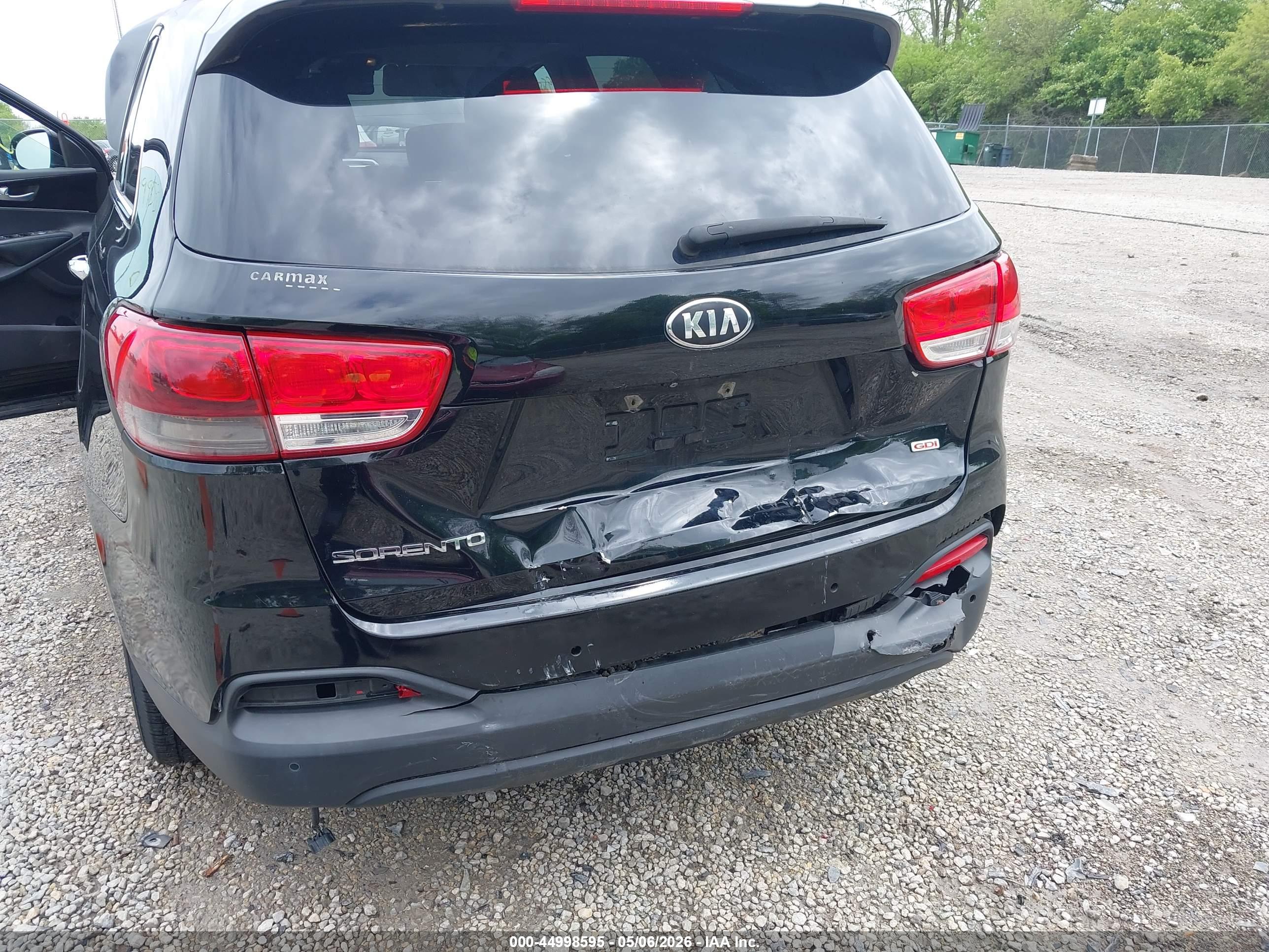 KIA SORENTO image 6
