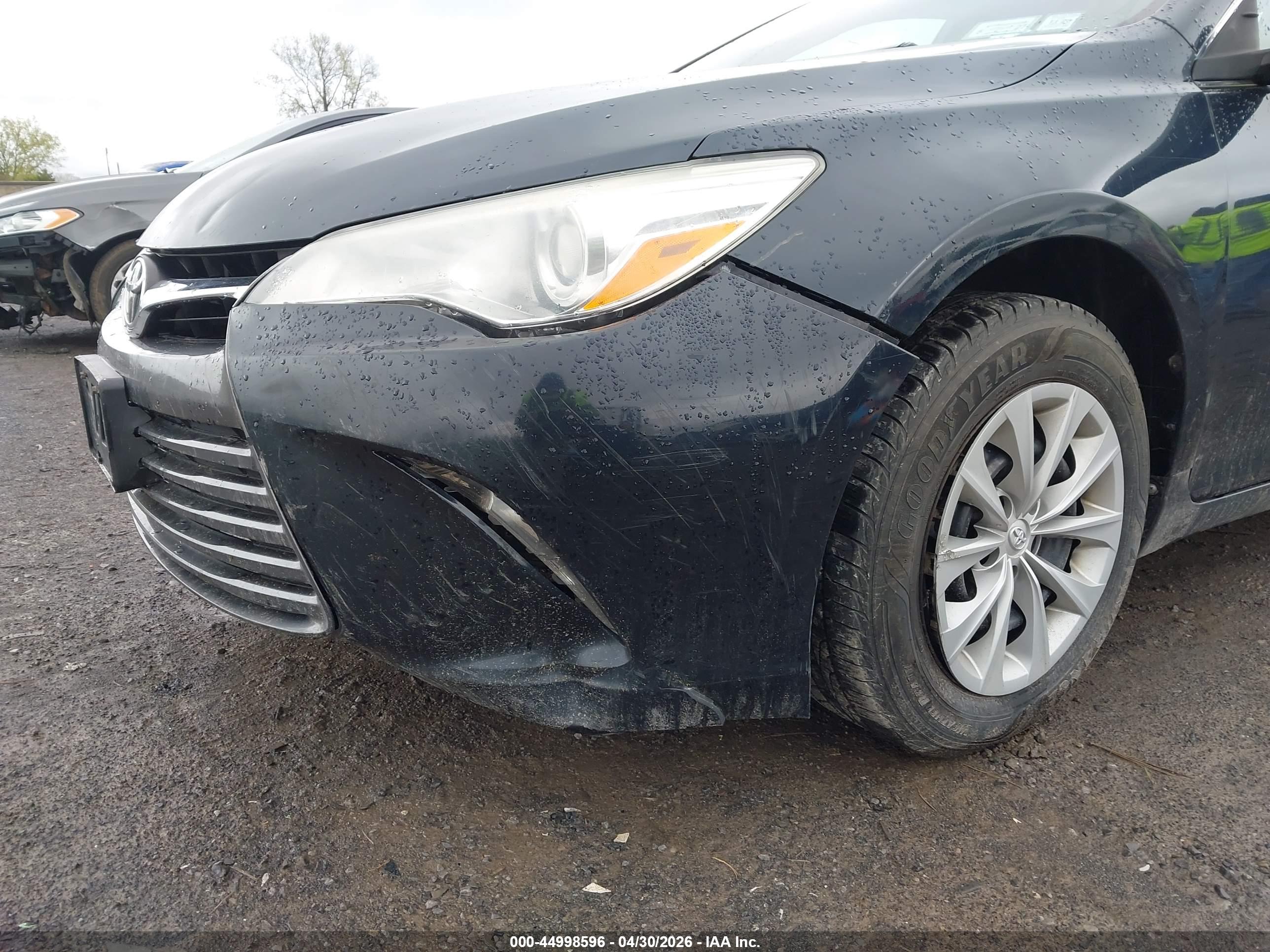 TOYOTA CAMRY image 6