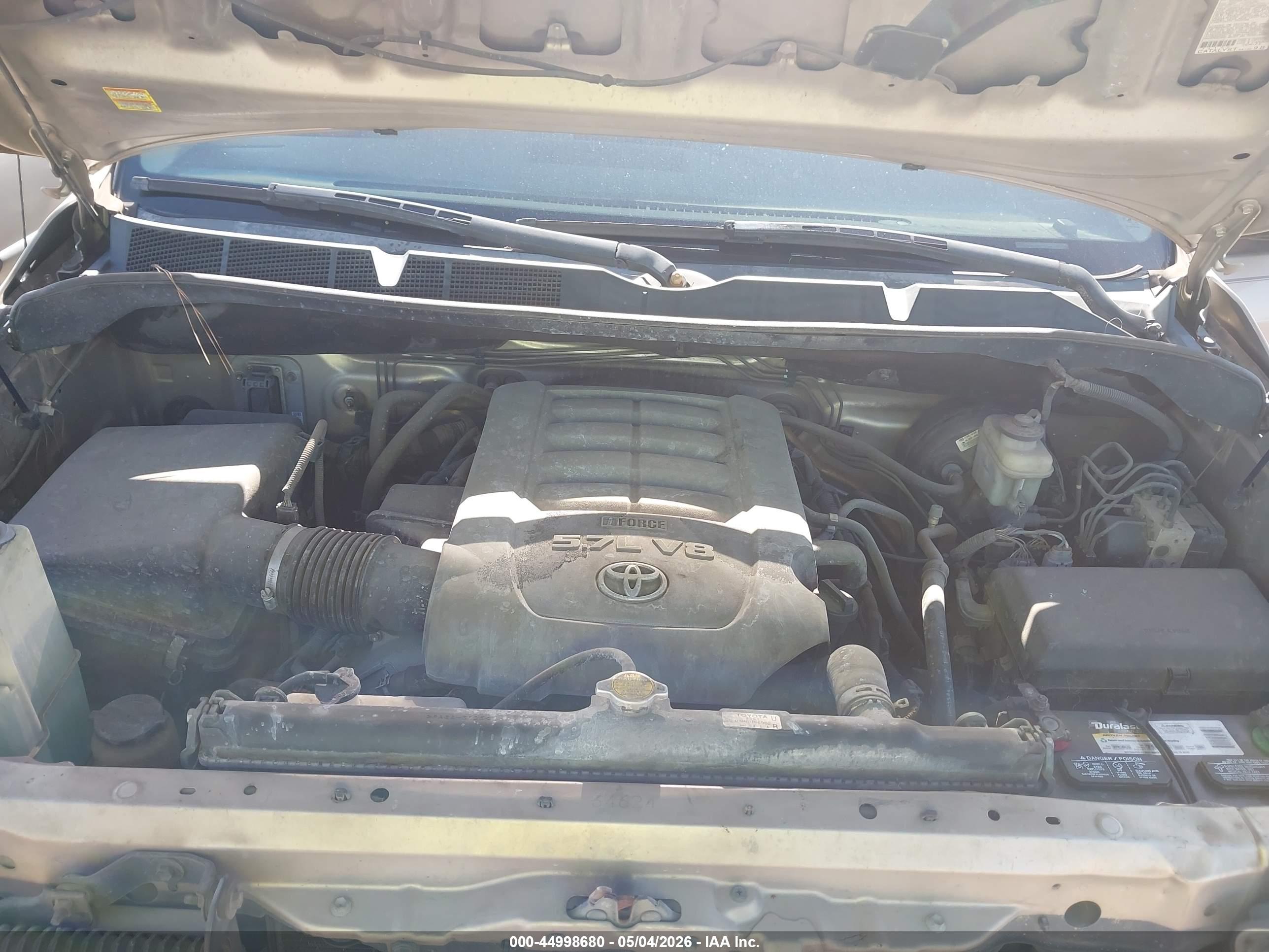 TOYOTA TUNDRA image 10