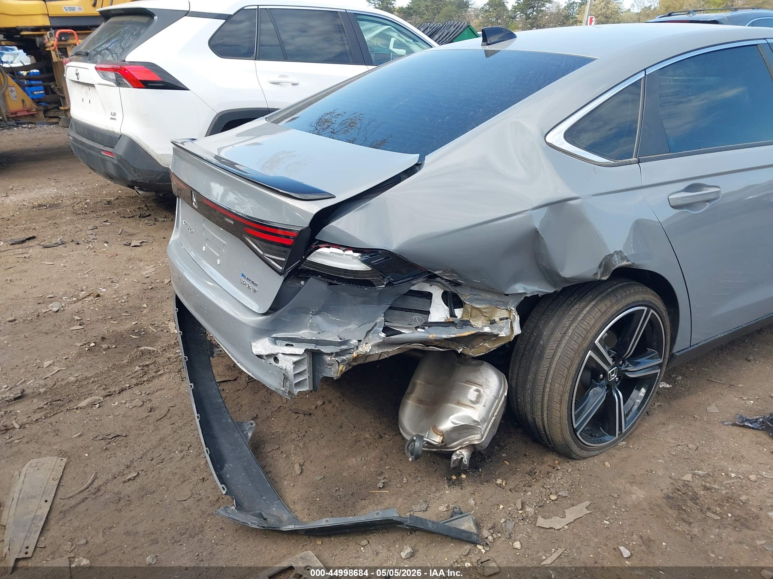 HONDA ACCORD image 6