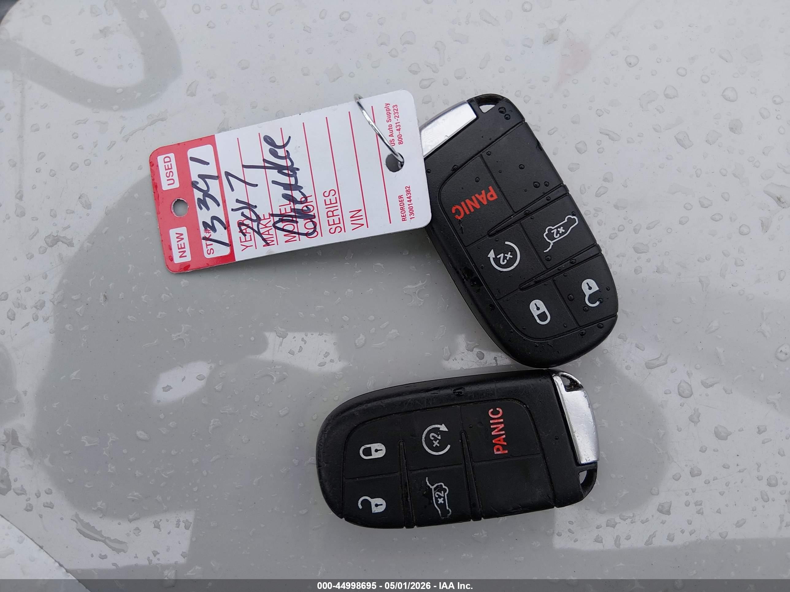 JEEP GRAND image 11
