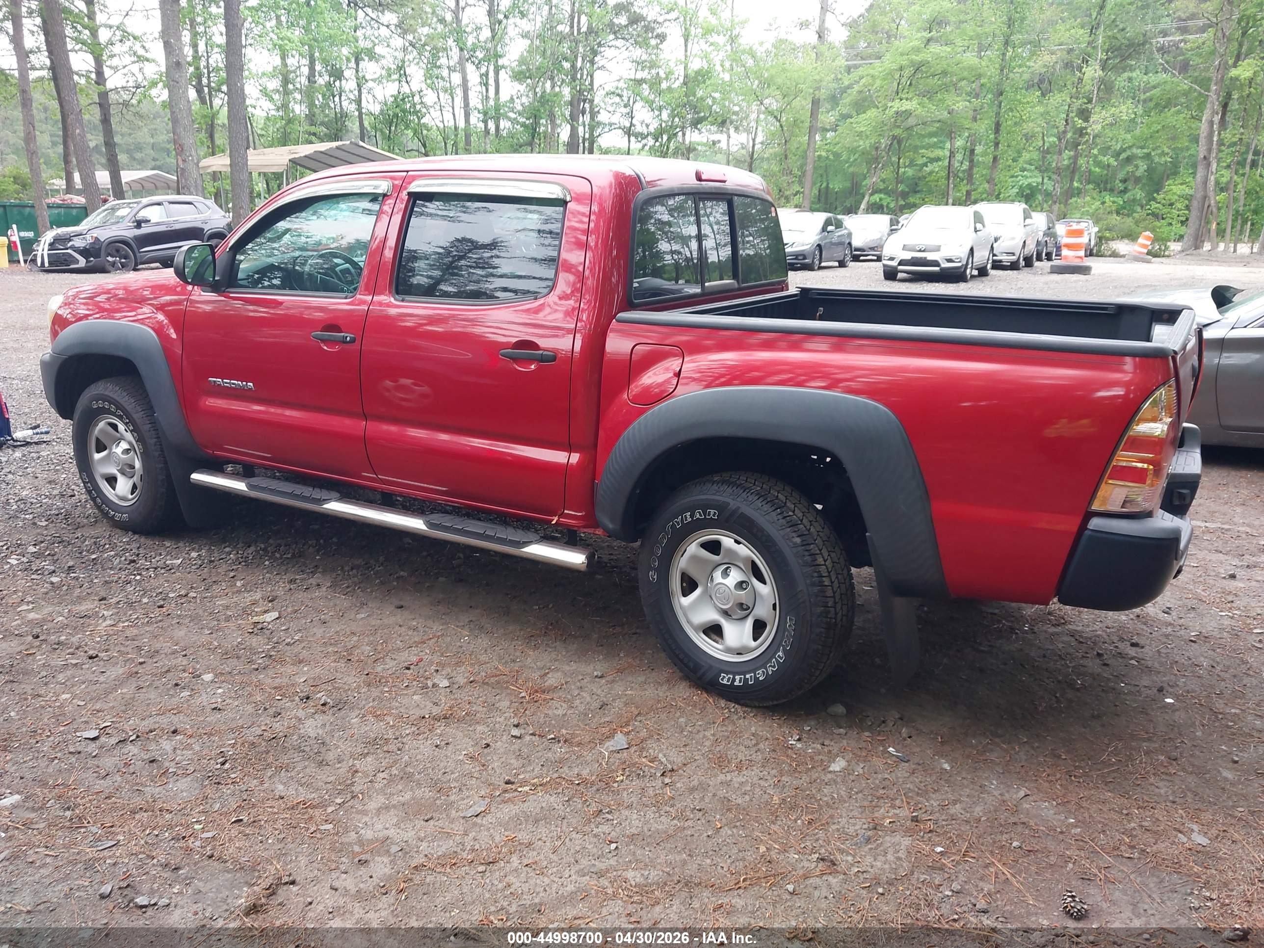 TOYOTA TACOMA image 3