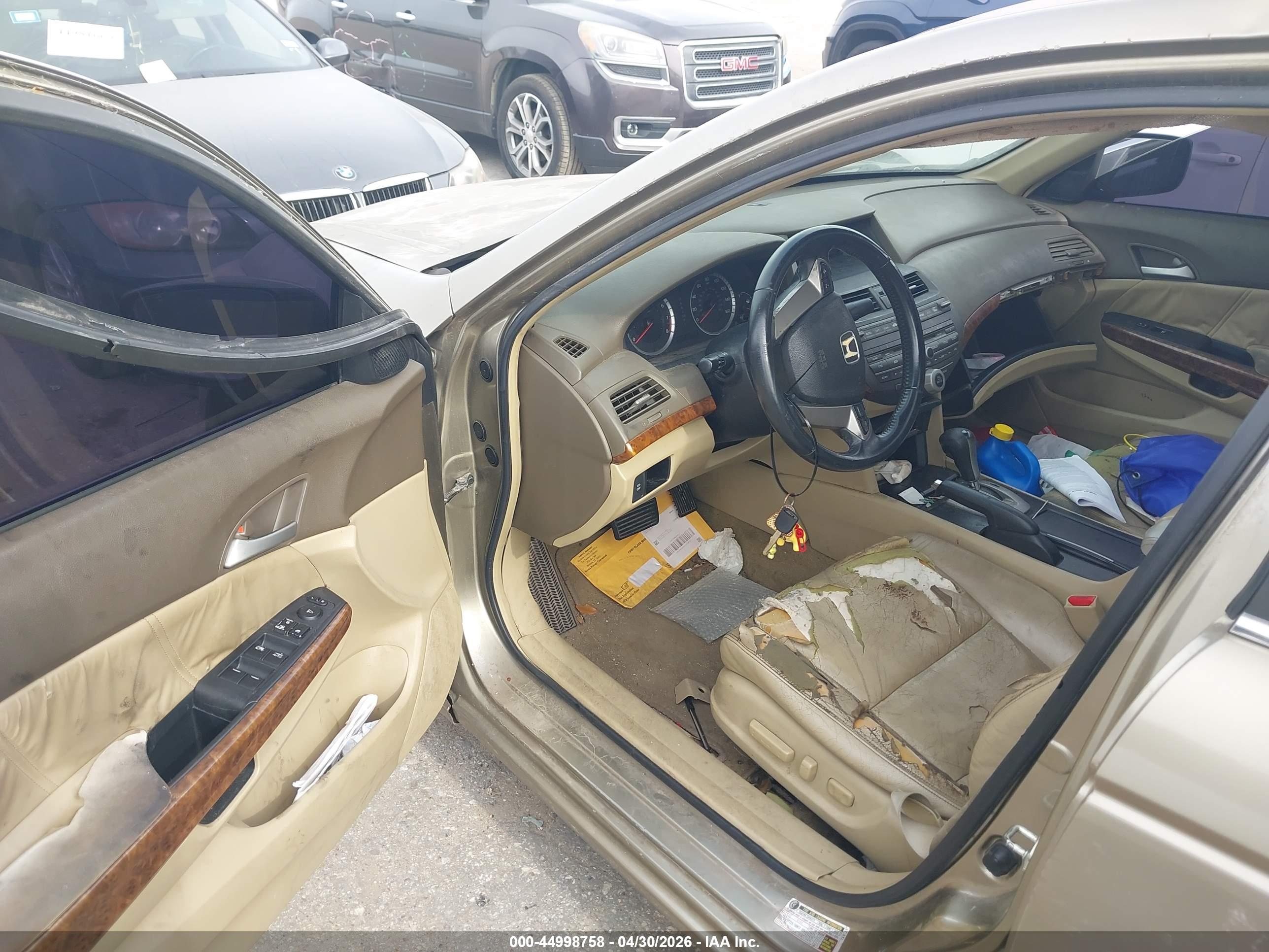 HONDA ACCORD image 5
