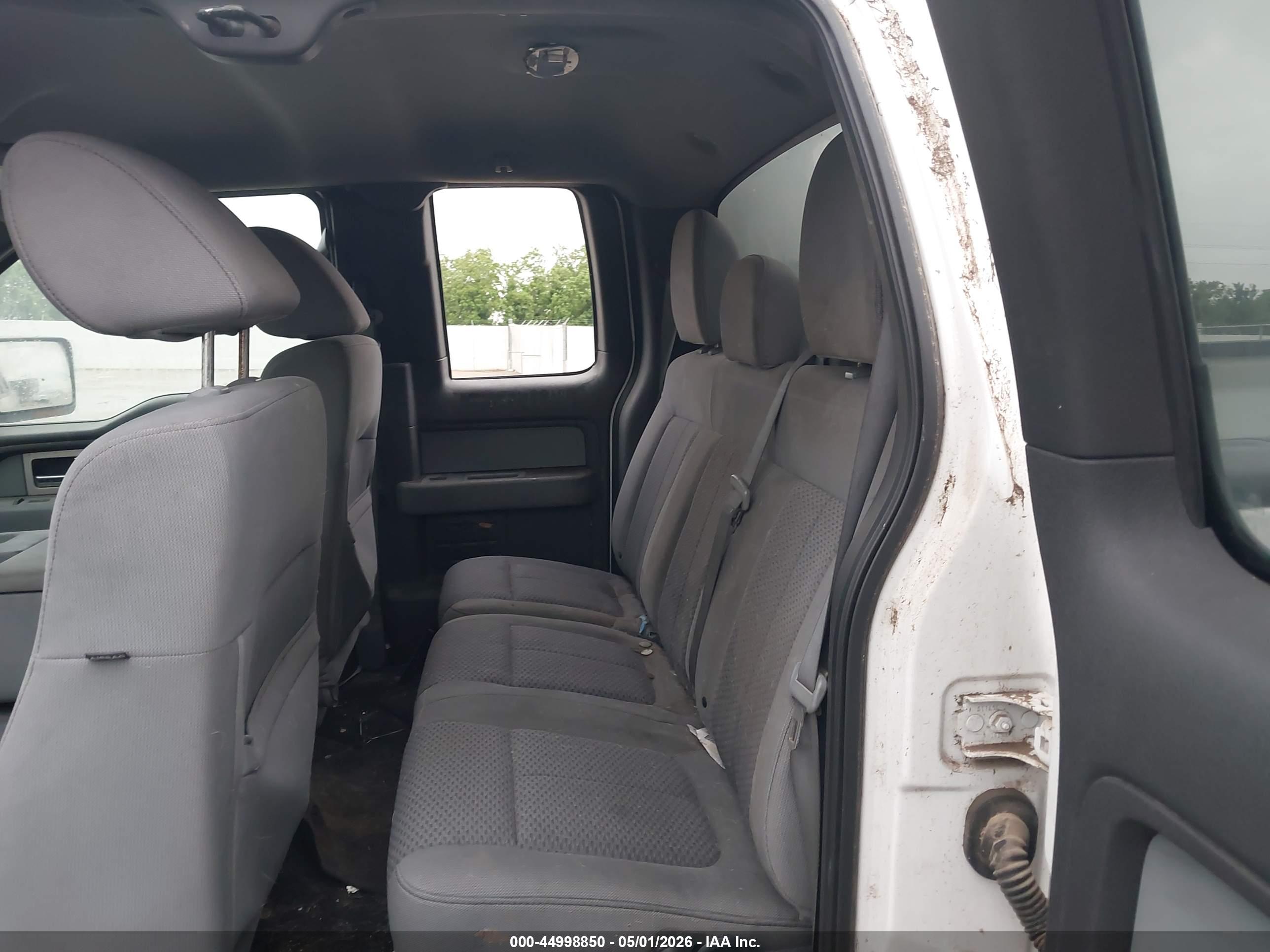 FORD F-150 image 8