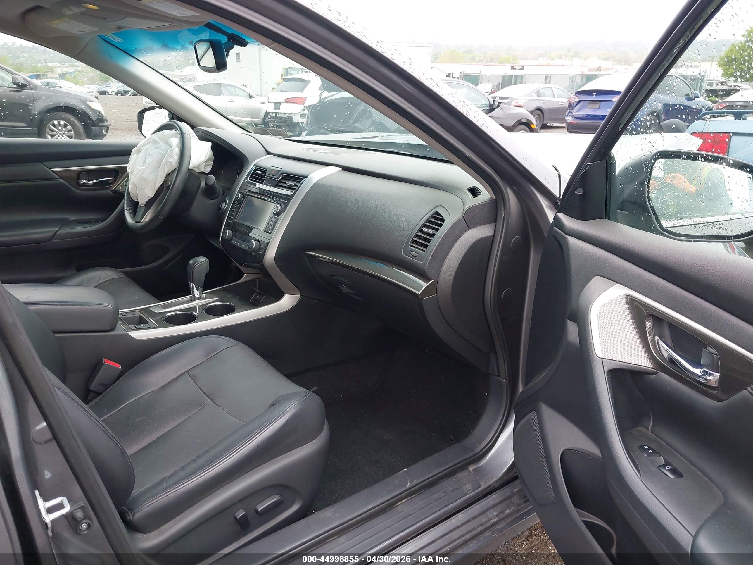 NISSAN ALTIMA image 5