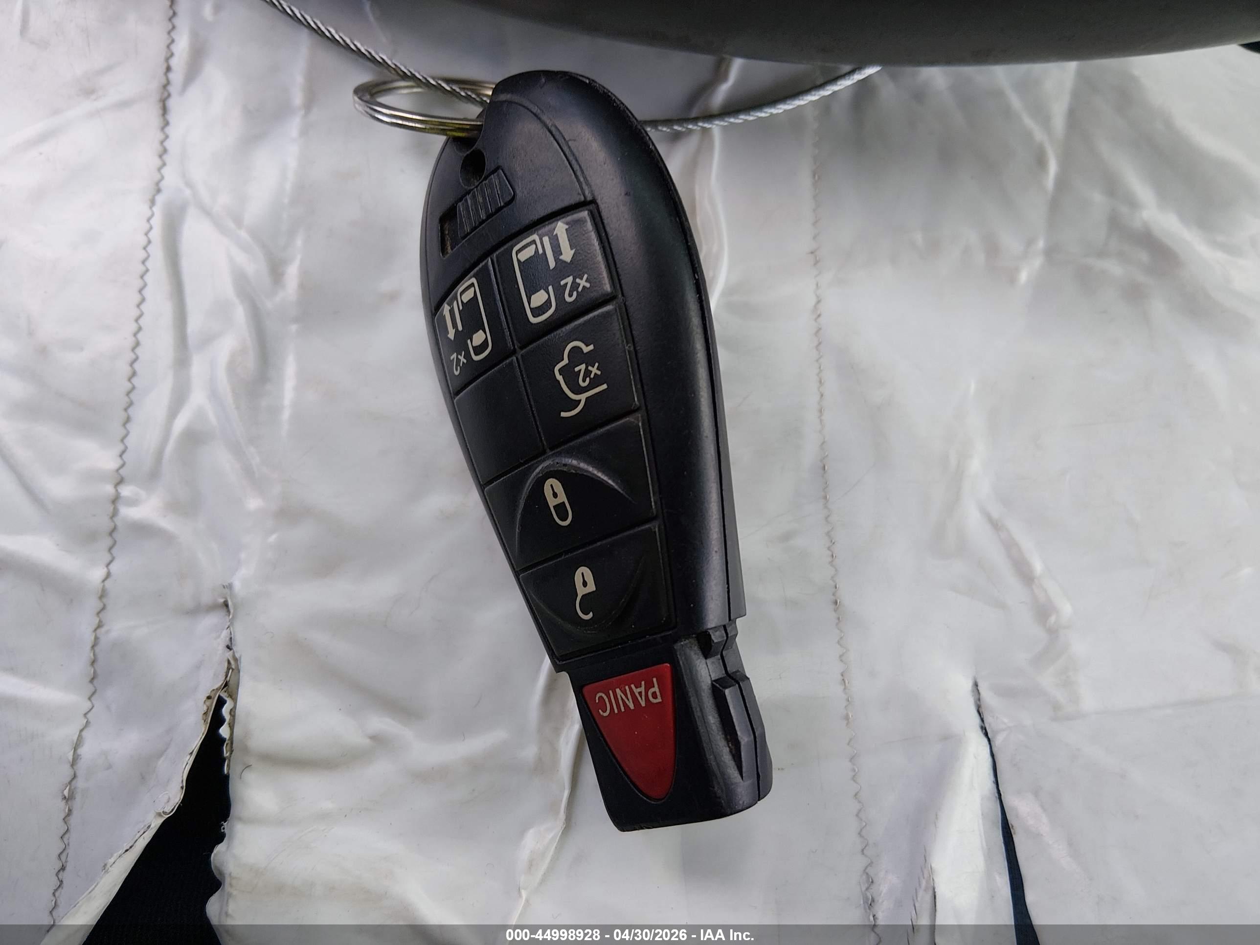 CHRYSLER TOWN image 11