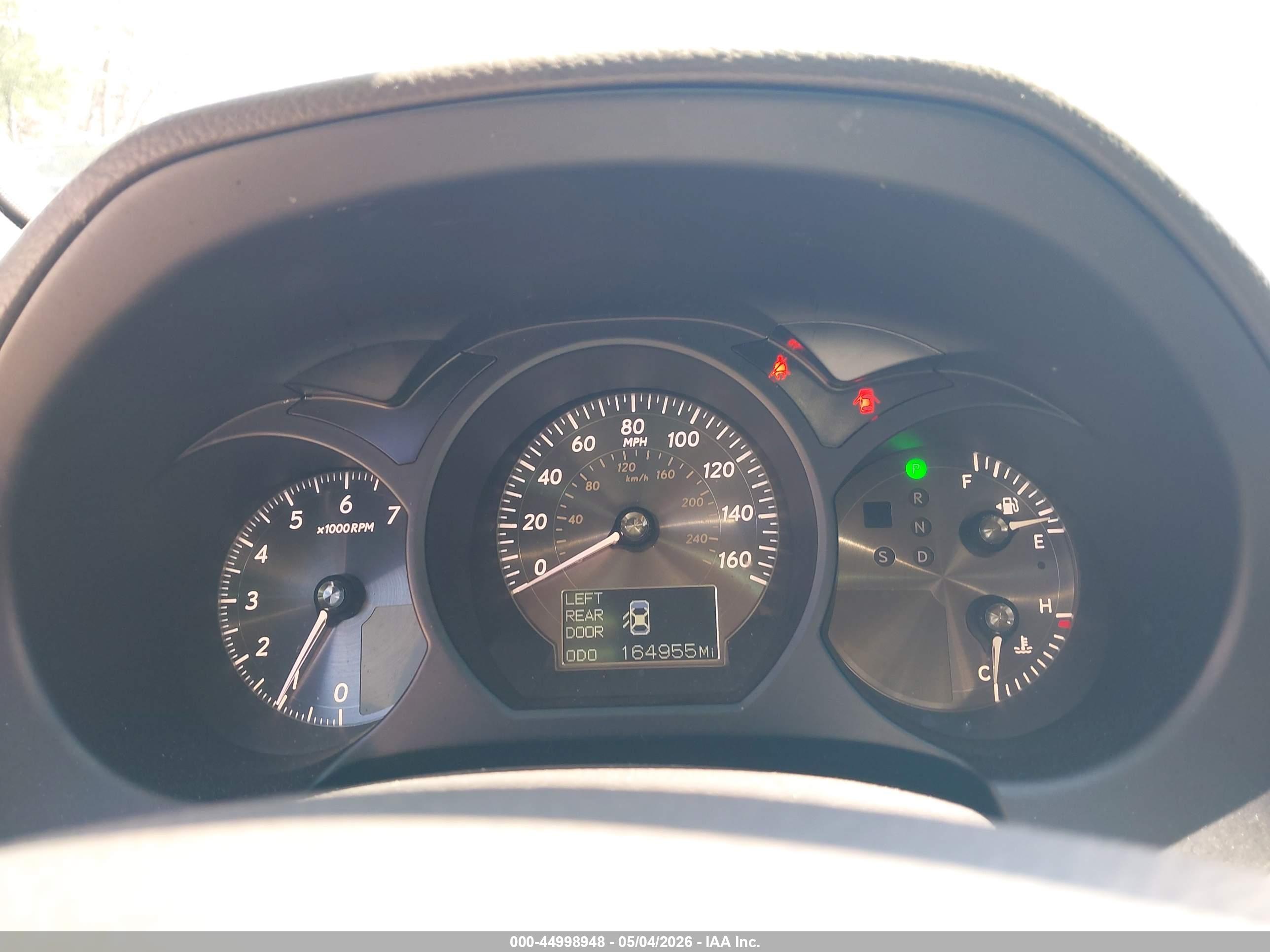 LEXUS GS image 7
