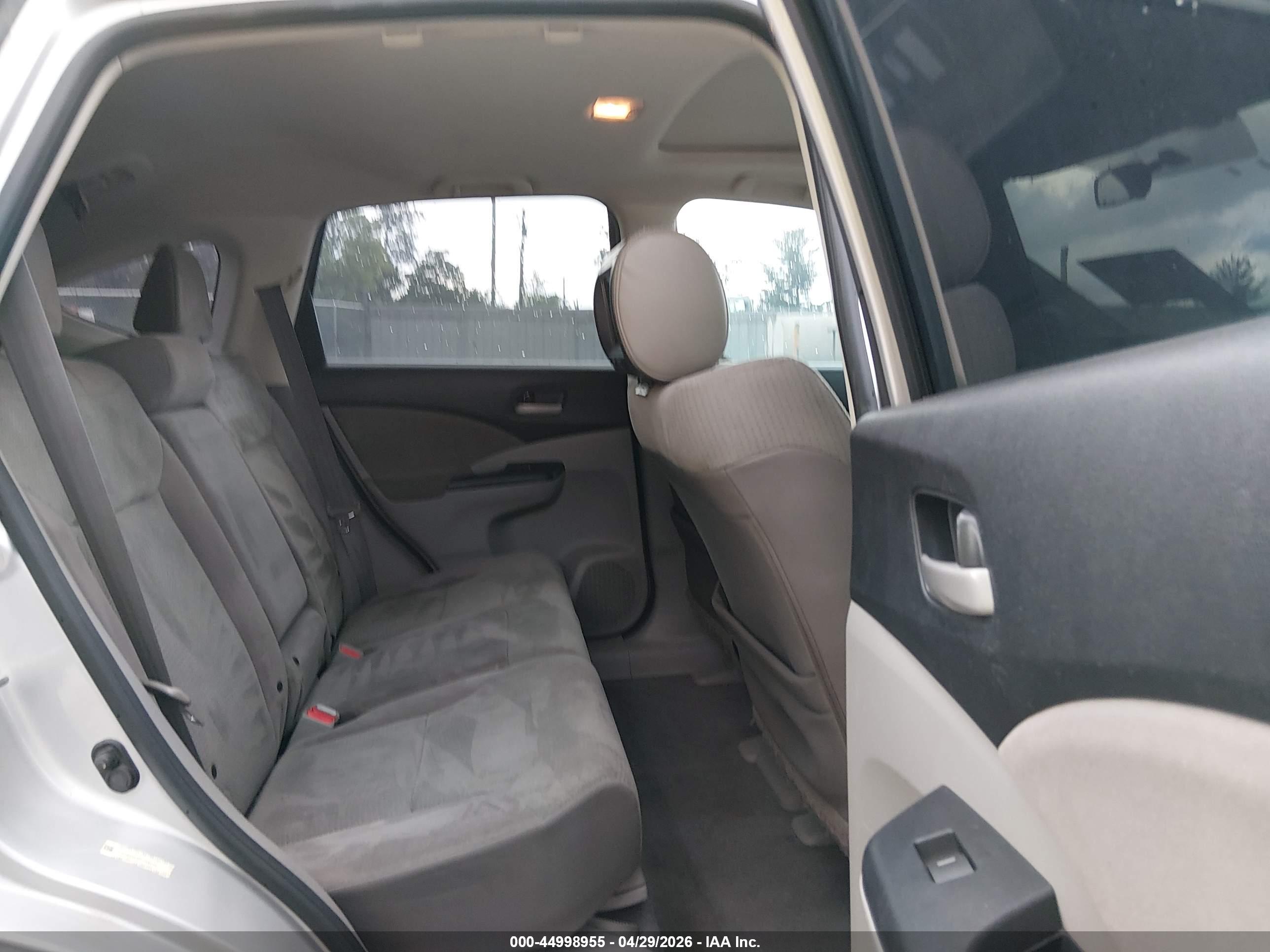 HONDA CR-V image 8