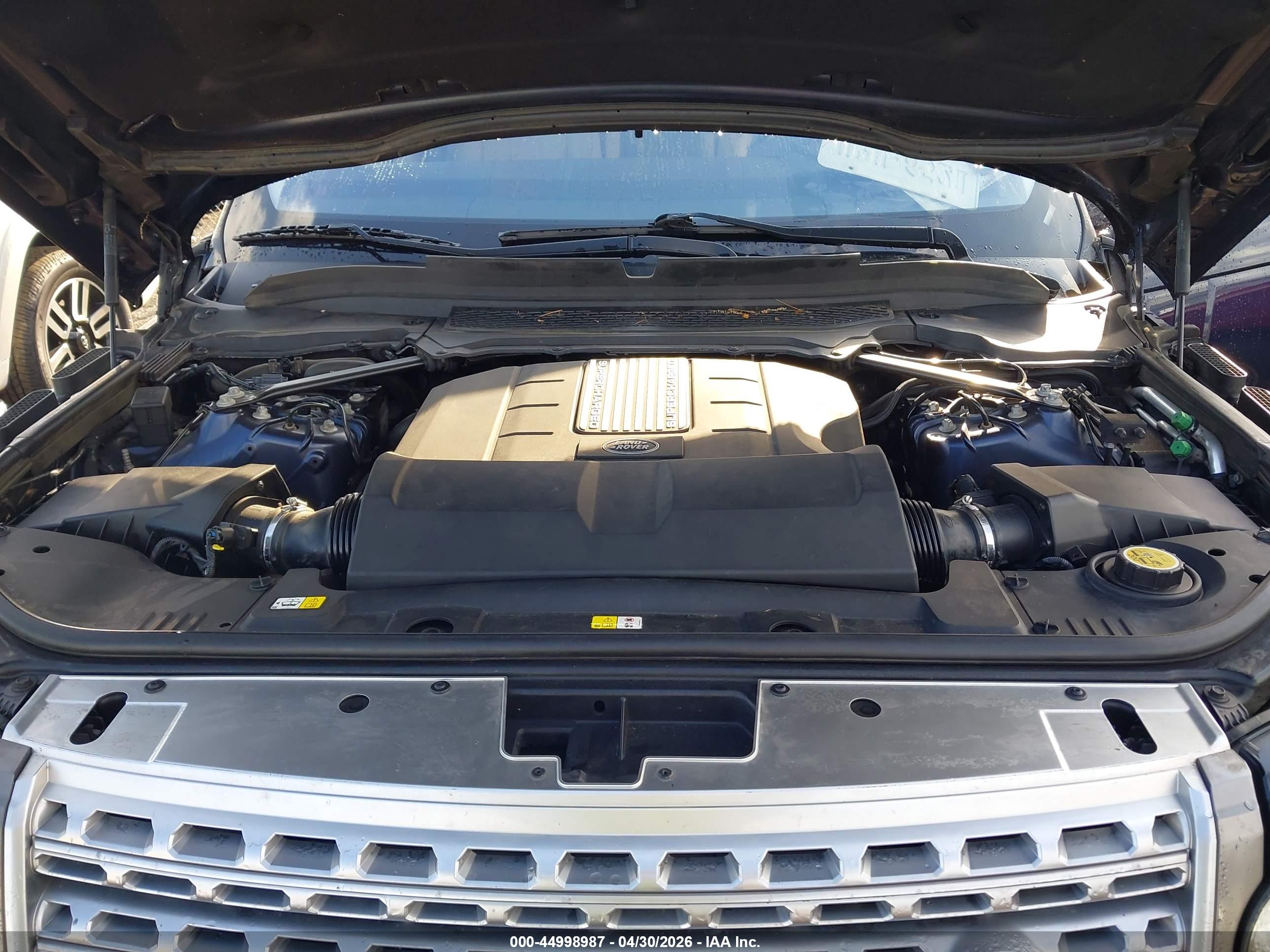 LAND ROVER image 10