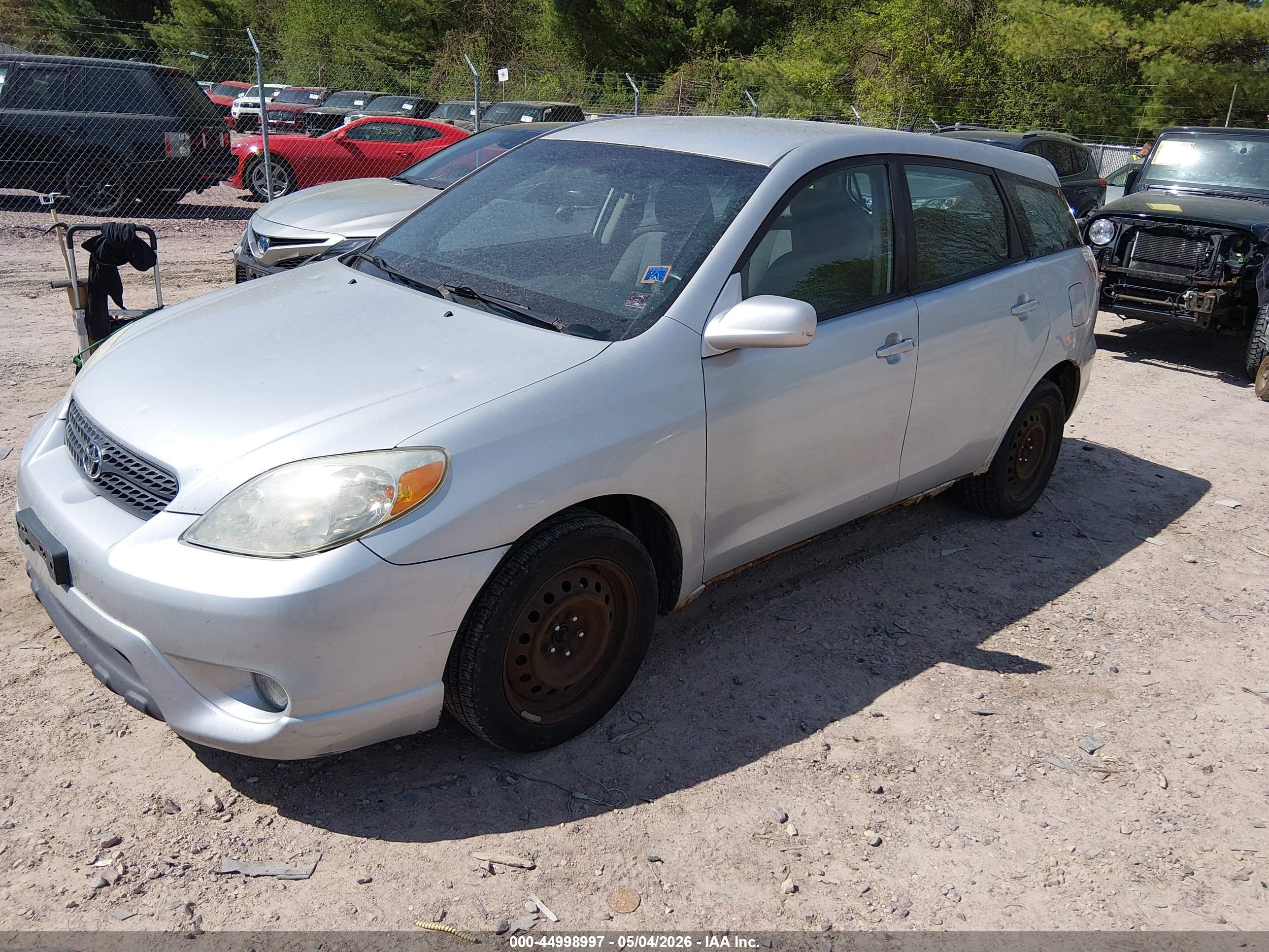 TOYOTA MATRIX image 2
