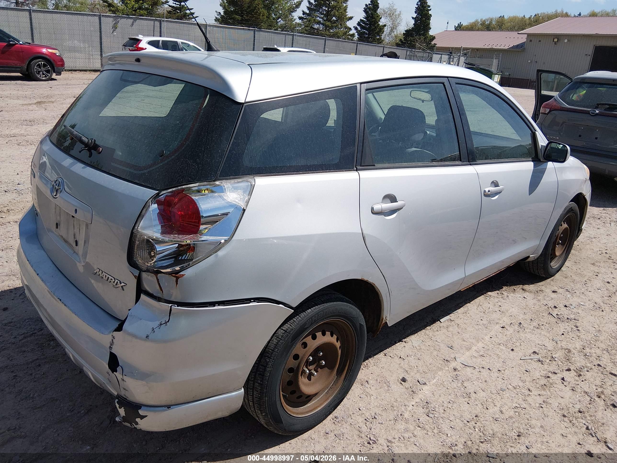 TOYOTA MATRIX image 4